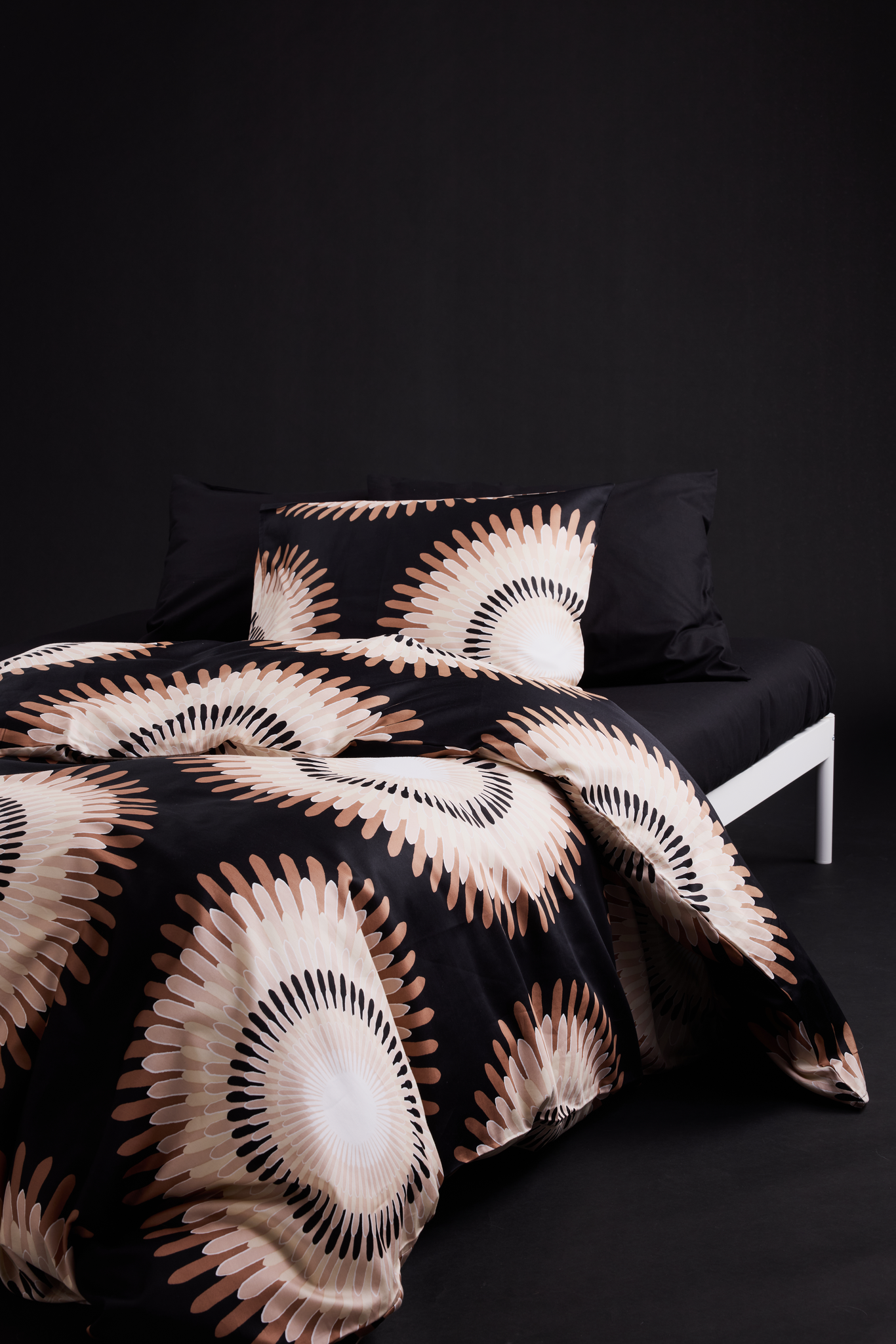 Yksivärinen satiinialuslakana-Finlayson