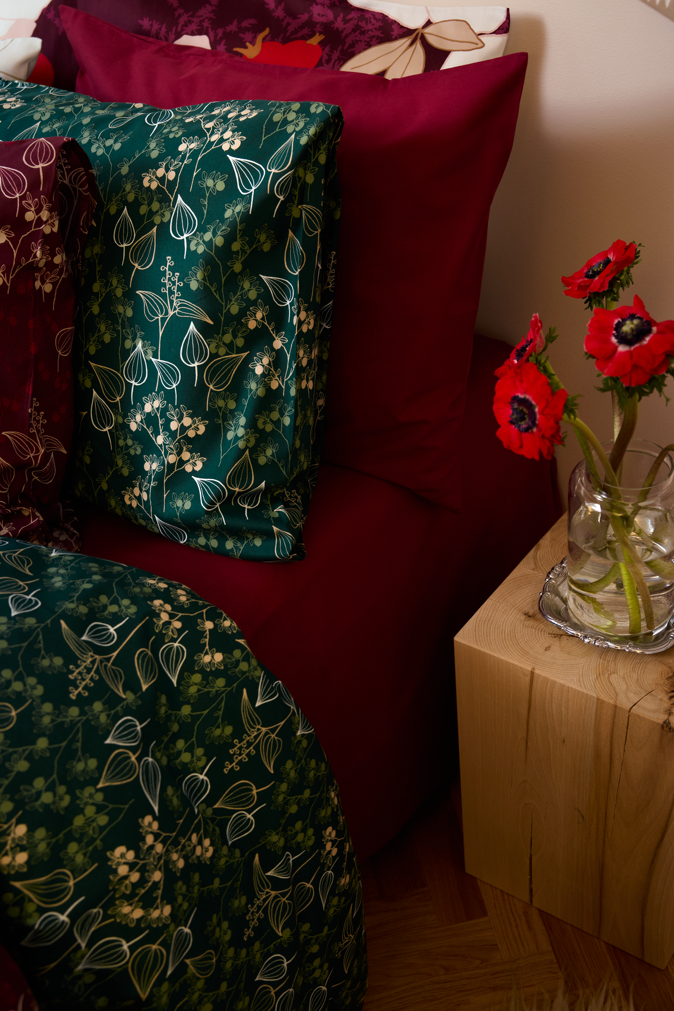 Yksivärinen satiinialuslakana-Finlayson