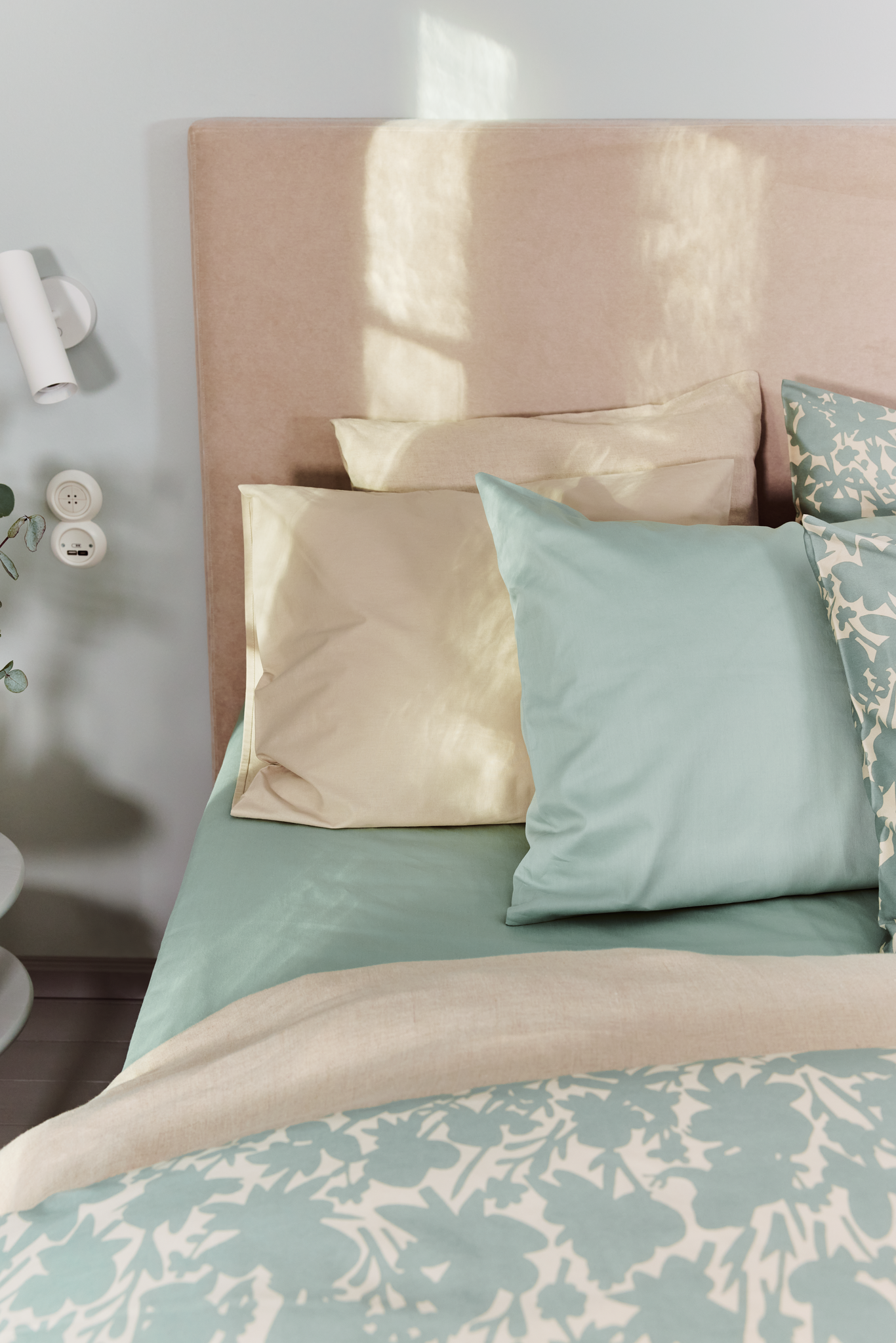 Yksivärinen satiinialuslakana-Finlayson