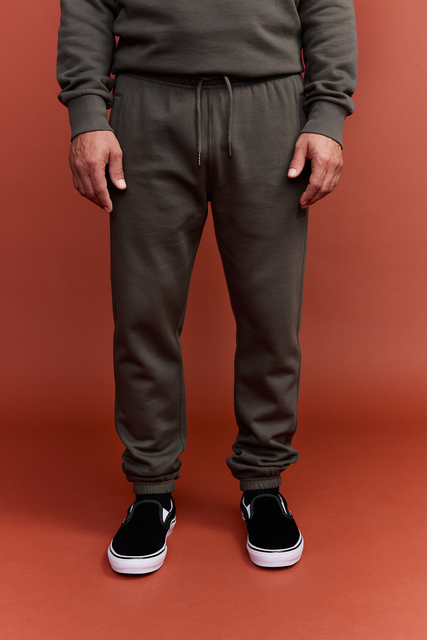 Elefantti collegehousut-Finlayson