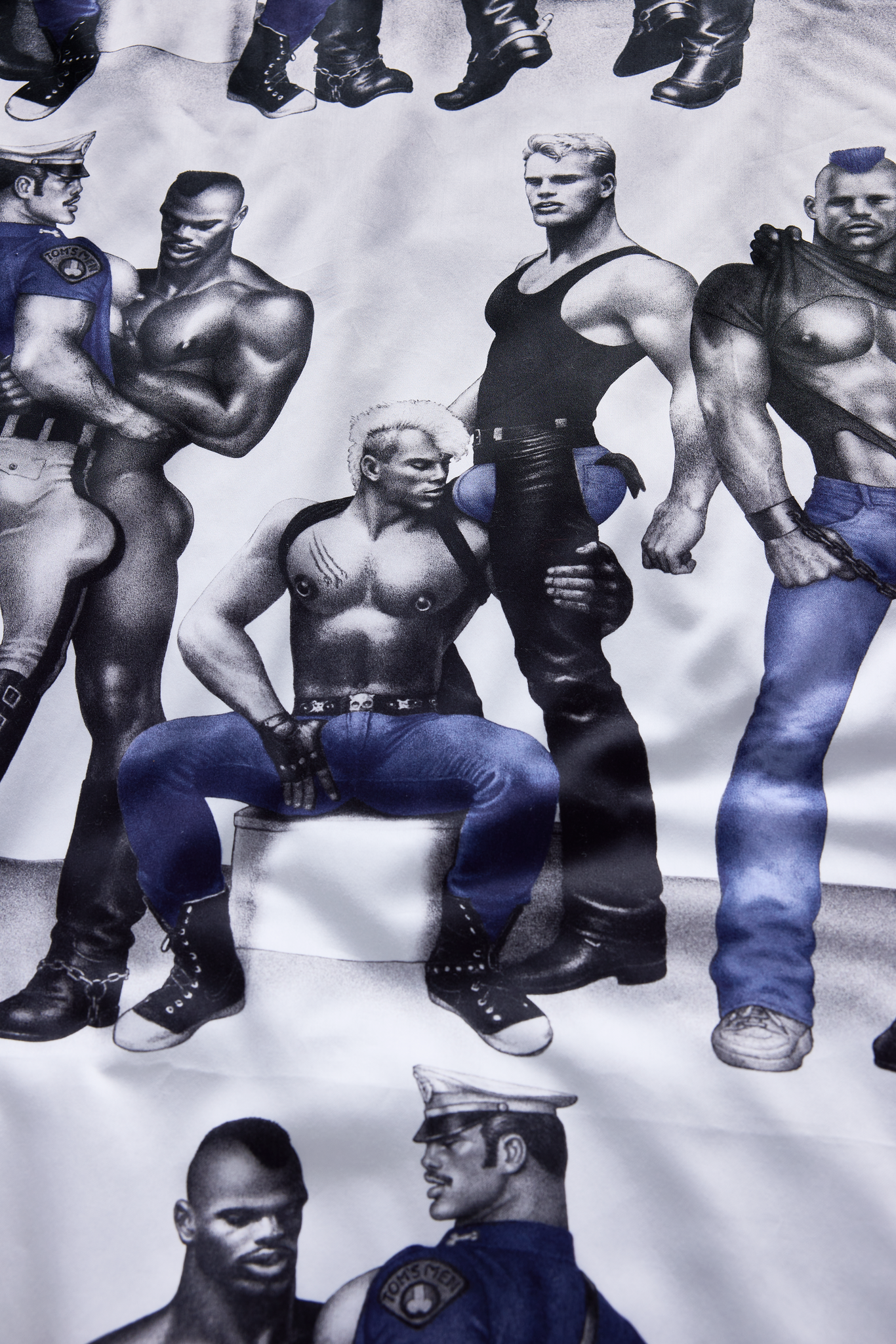 Tom of Finland Blue Squad satiinityynyliina-Finlayson