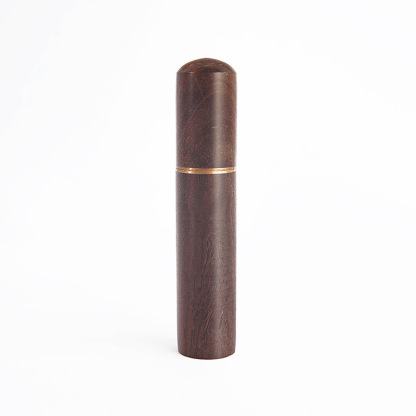 Coffee distribution needle and filter paper