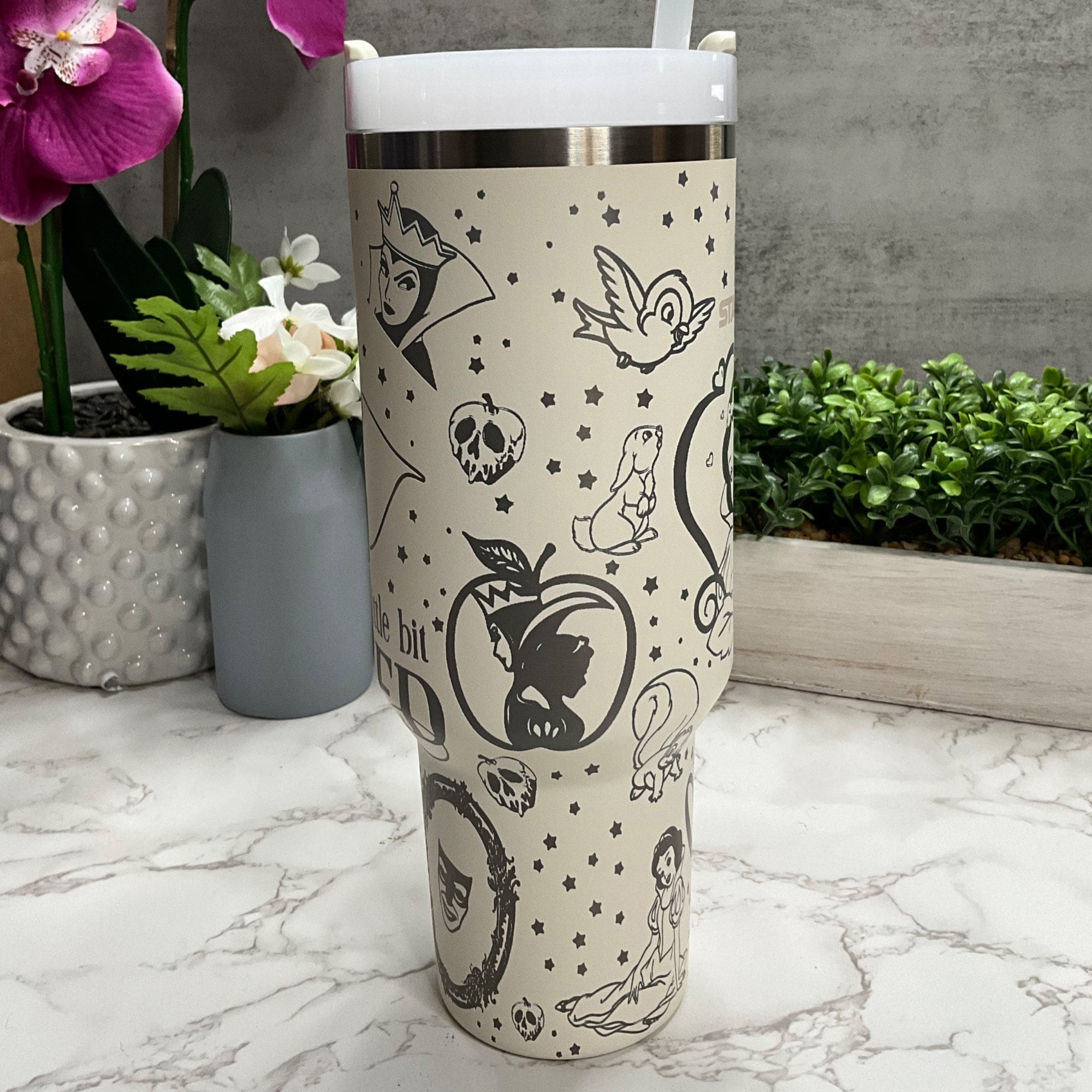 Snothtw White Quencher H2.0 FlowState? Tumbler | 30/40 OZ