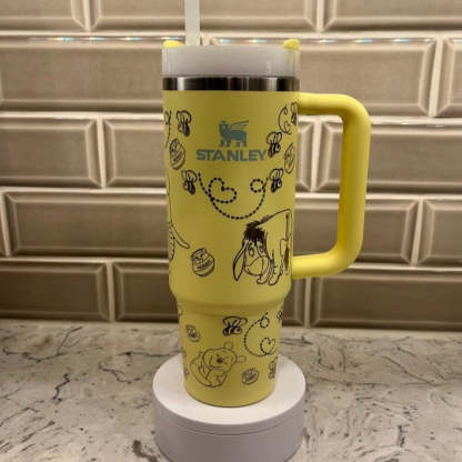 Pothtoh The Winthtnie Quencher H2.0 FlowState? Tumbler | 40 OZ