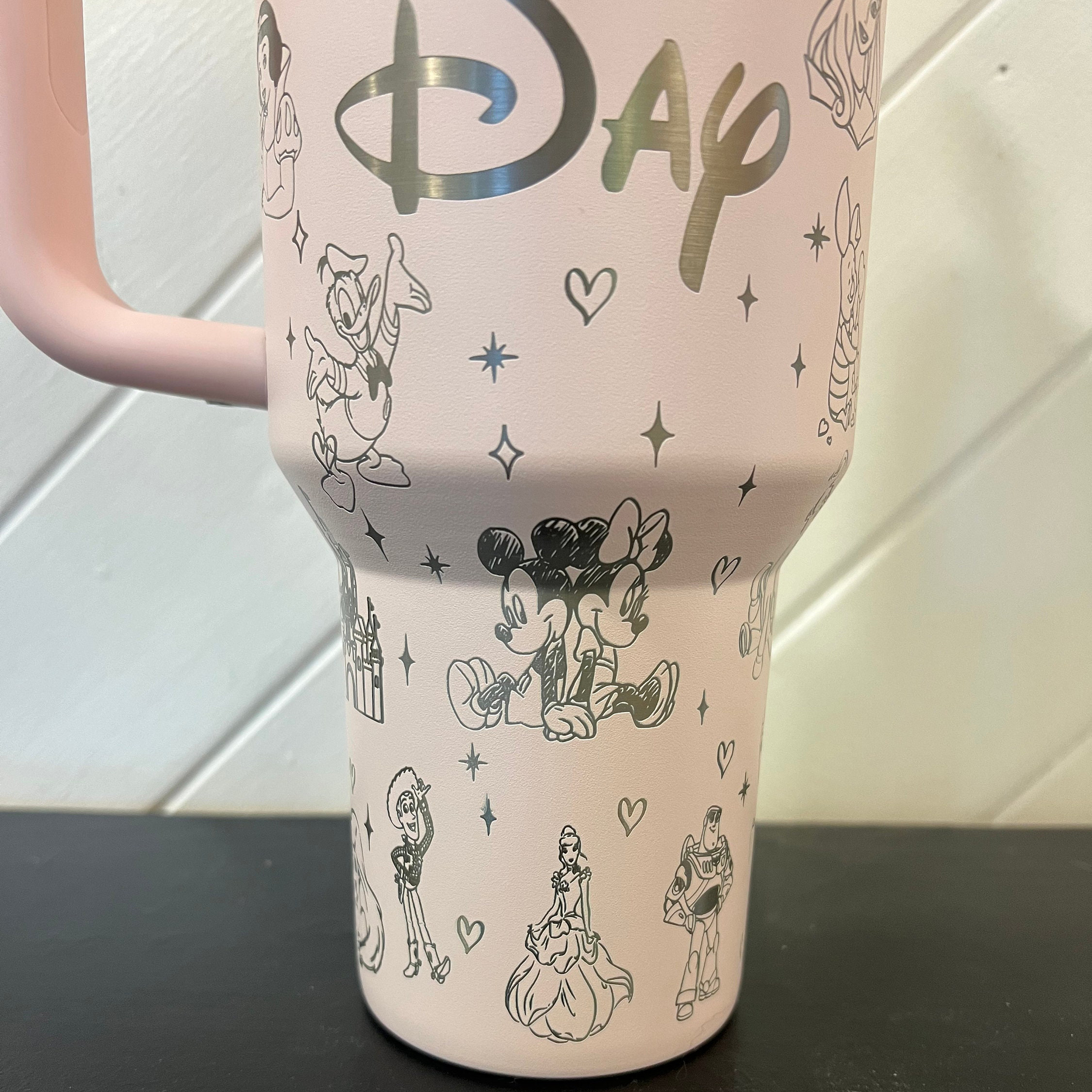 DS Characters Quencher H2.0 FlowState? Tumbler | 30/40 OZ