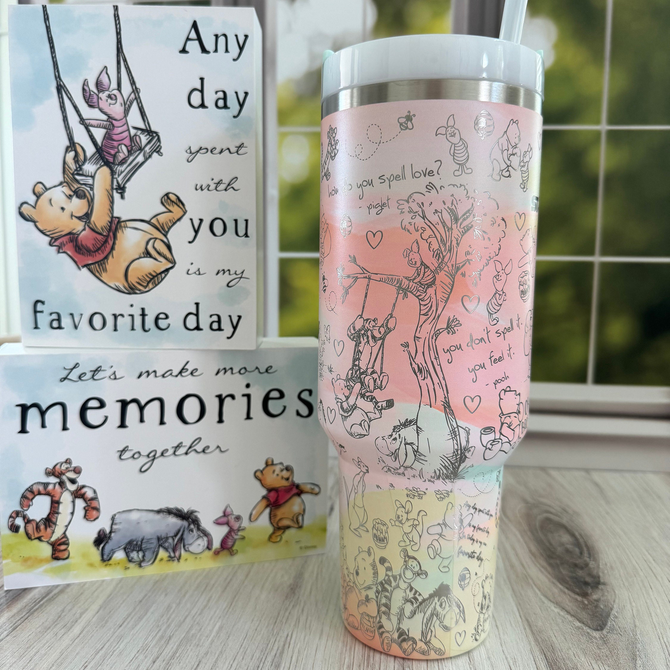 Pothtoh The Winthtnie Quencher H2.0 FlowState? Tumbler | 40 OZ
