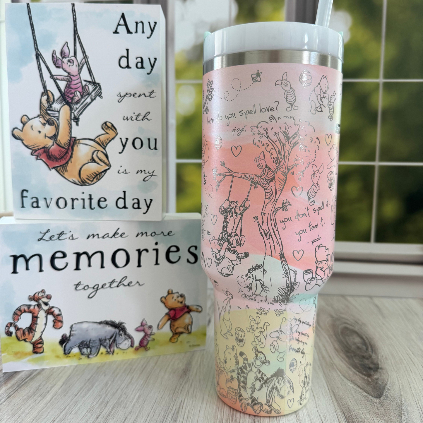 Pothtoh The Winthtnie Quencher H2.0 FlowState? Tumbler | 40 OZ
