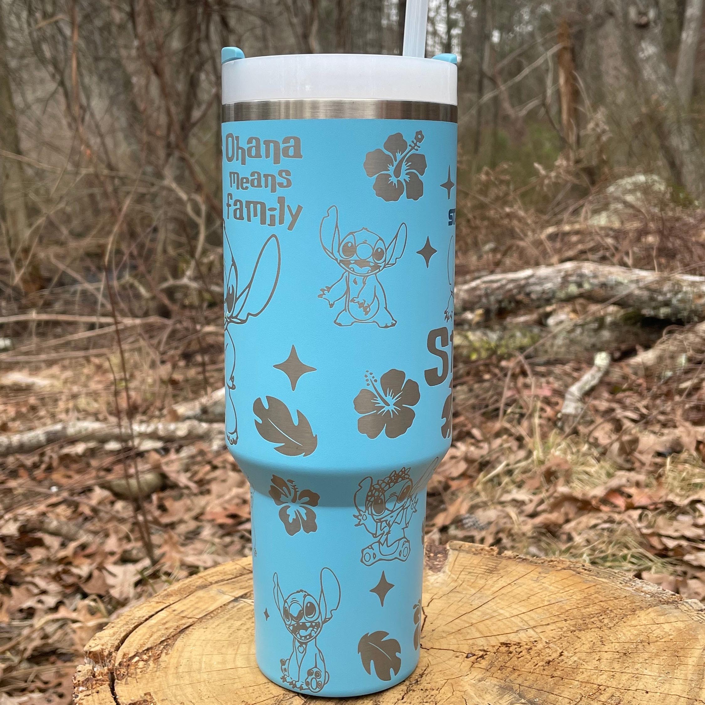 Lithtlo & Stitcthth Quencher H2.0 FlowState? Tumbler | 40 OZ