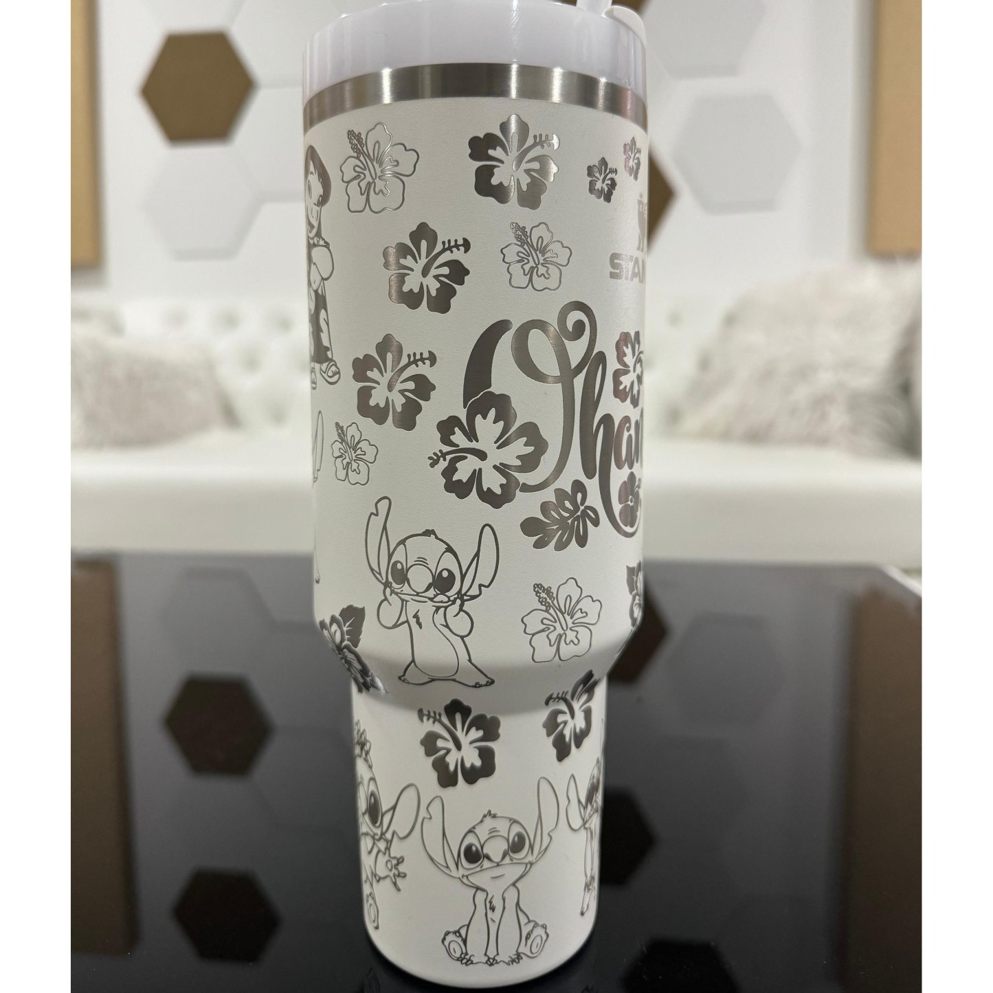 Lithtlo & Stitcthth Quencher H2.0 FlowState? Tumbler | 40 OZ