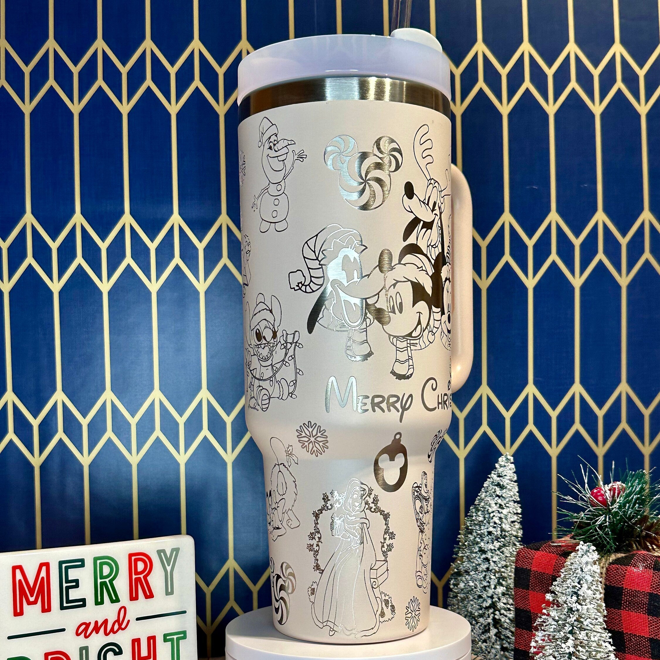 DS Christmas Quencher H2.0 FlowState? Tumbler | 30/40 OZ