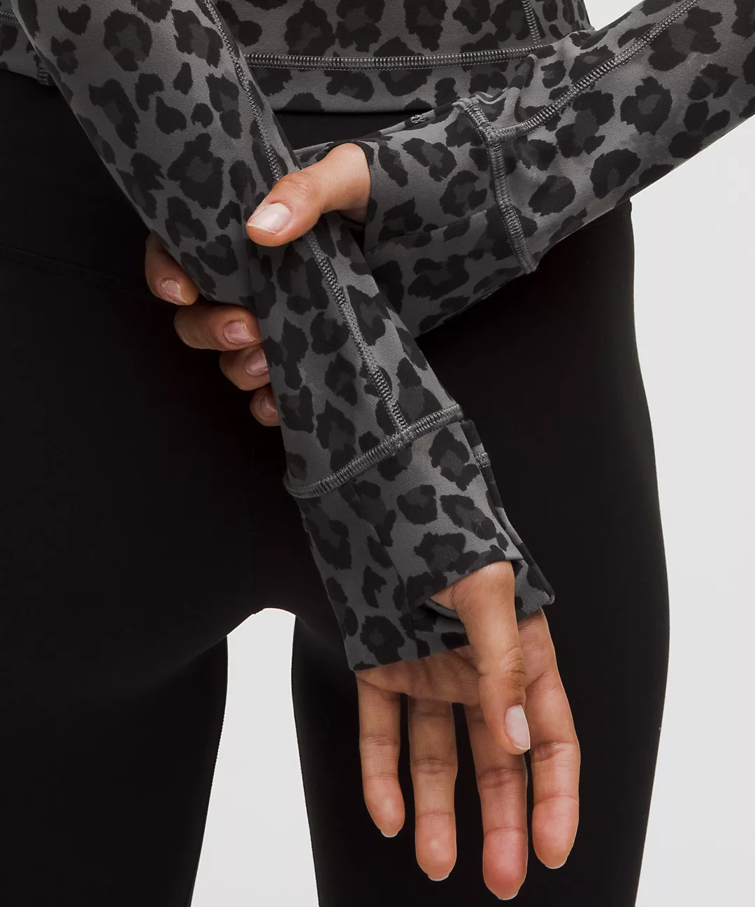 Define Cropped Hooded Jacket Nulu