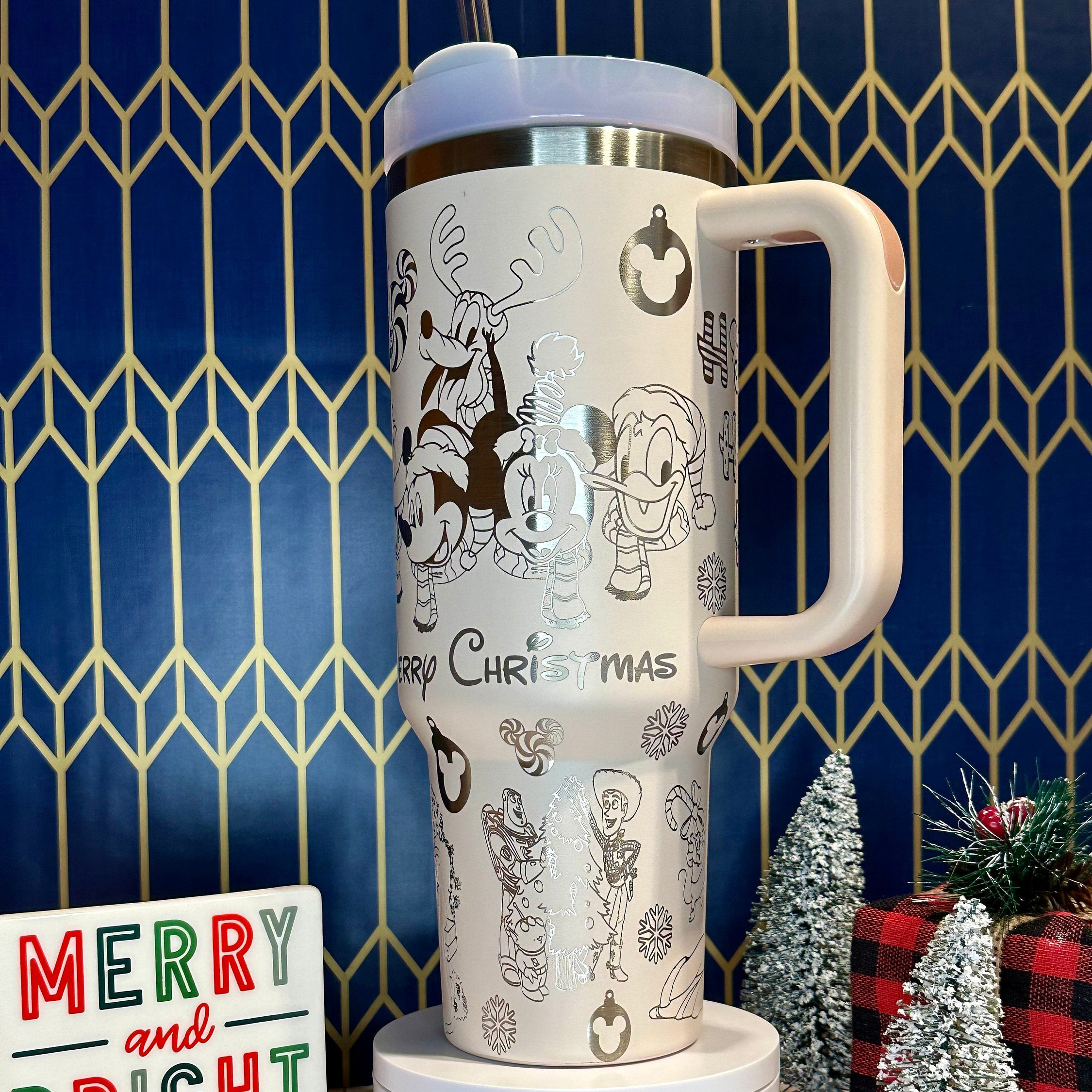 DS Christmas Quencher H2.0 FlowState? Tumbler | 30/40 OZ