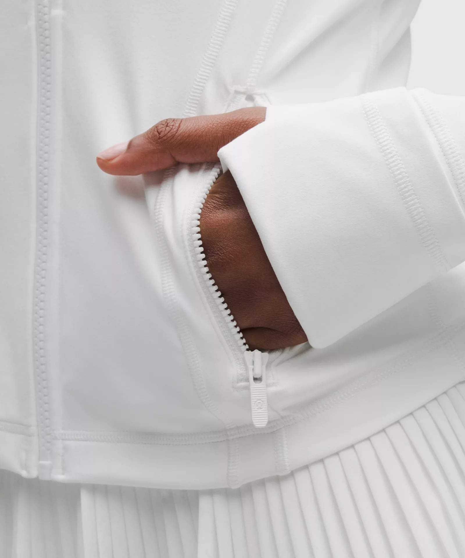 Define Cropped Hooded Jacket Nulu