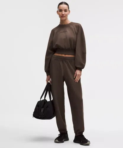 Smooth Spacer Cropped Pullover Wash