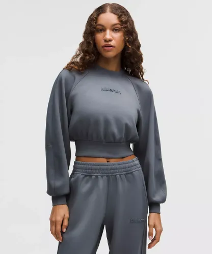 Smooth Spacer Cropped Pullover Wash