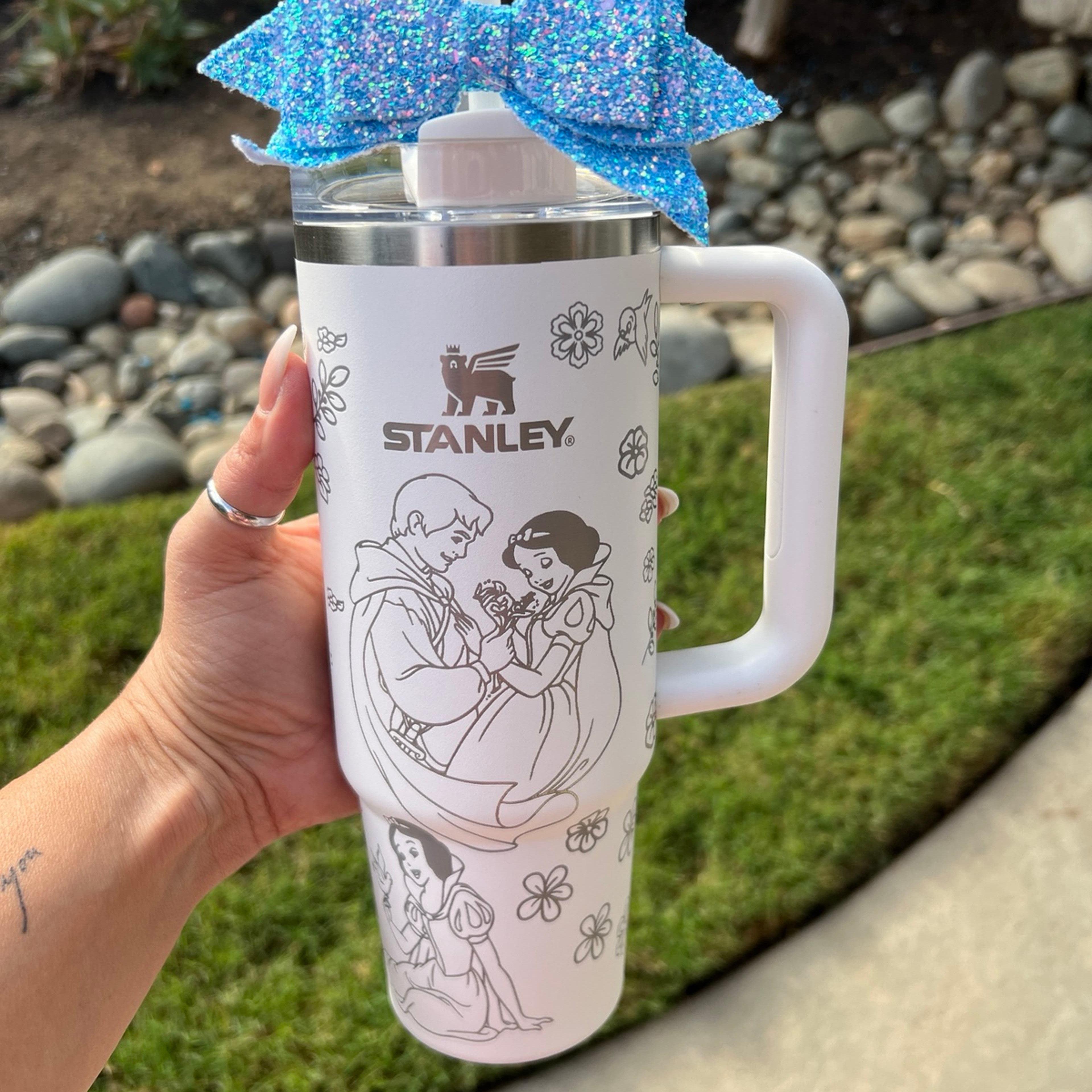 Snothtw White Quencher H2.0 FlowState? Tumbler | 30/40 OZ