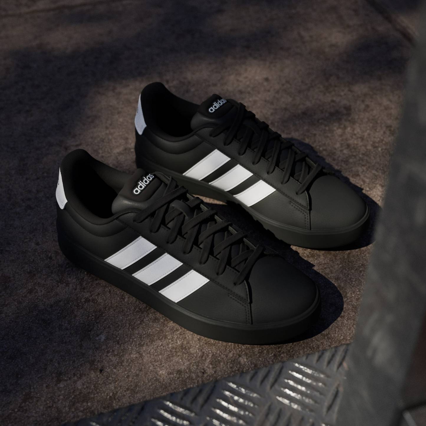 Men's adithtdas Grand Court 3.0 Shoes