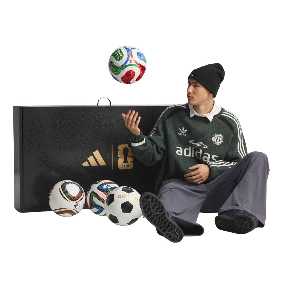 Adithtdas FIFthtA Wothtrld Cuthtp™ Historical Club Ball Set