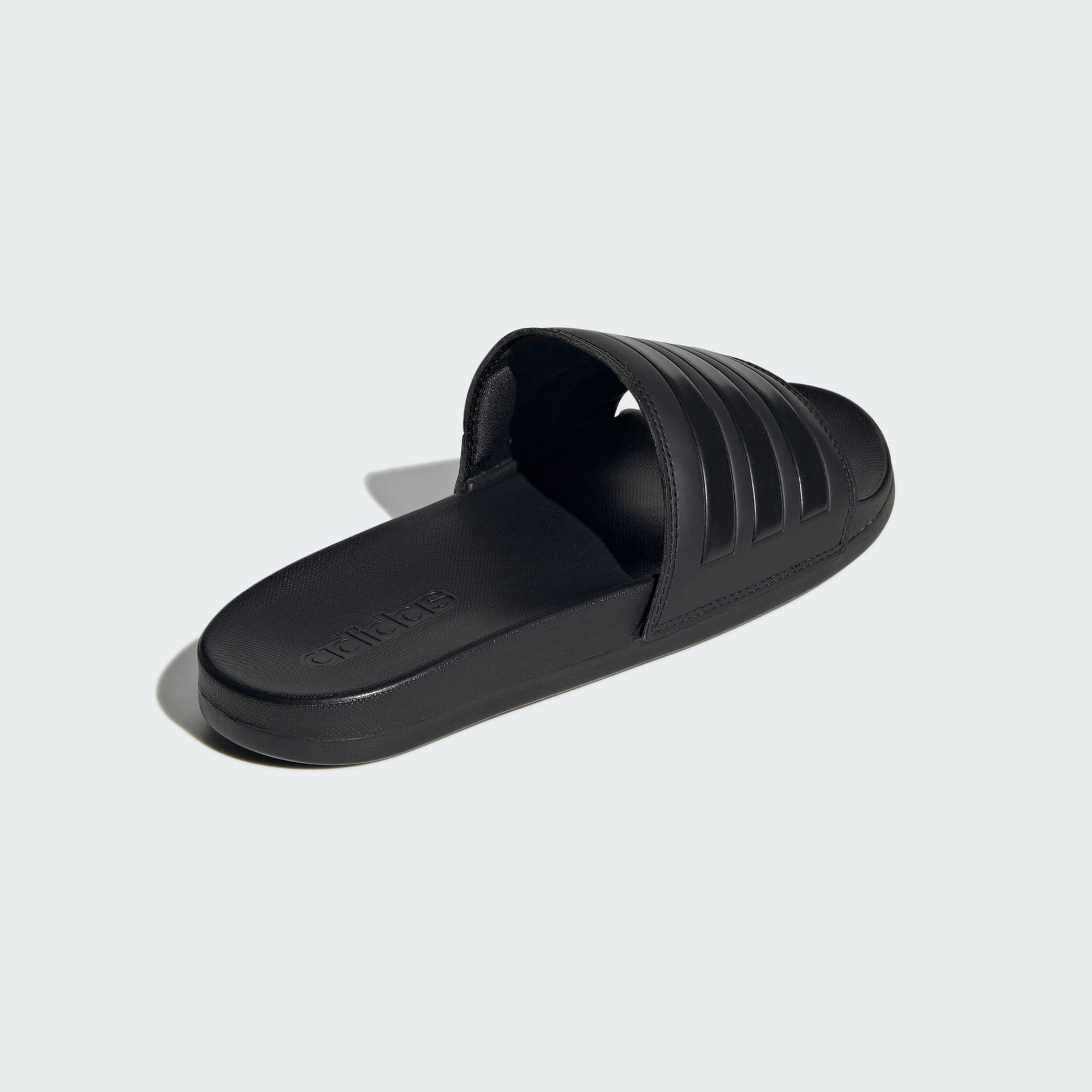 Men's adithtdas Adilette Comfort Slides
