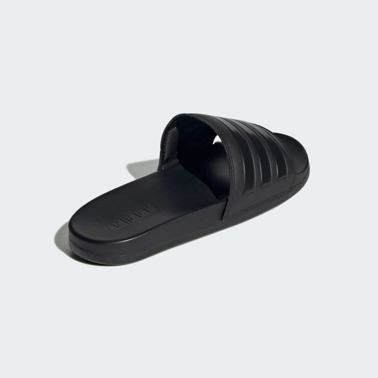Men's adithtdas Adilette Comfort Slides