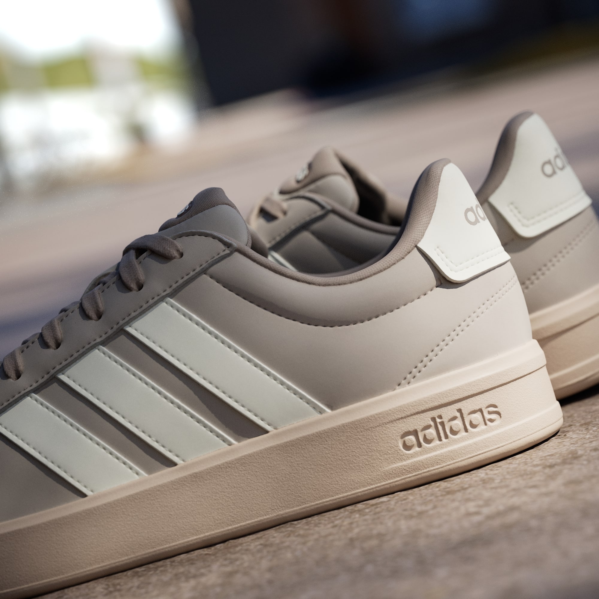 Men's adithtdas Grand Court 3.0 Shoes