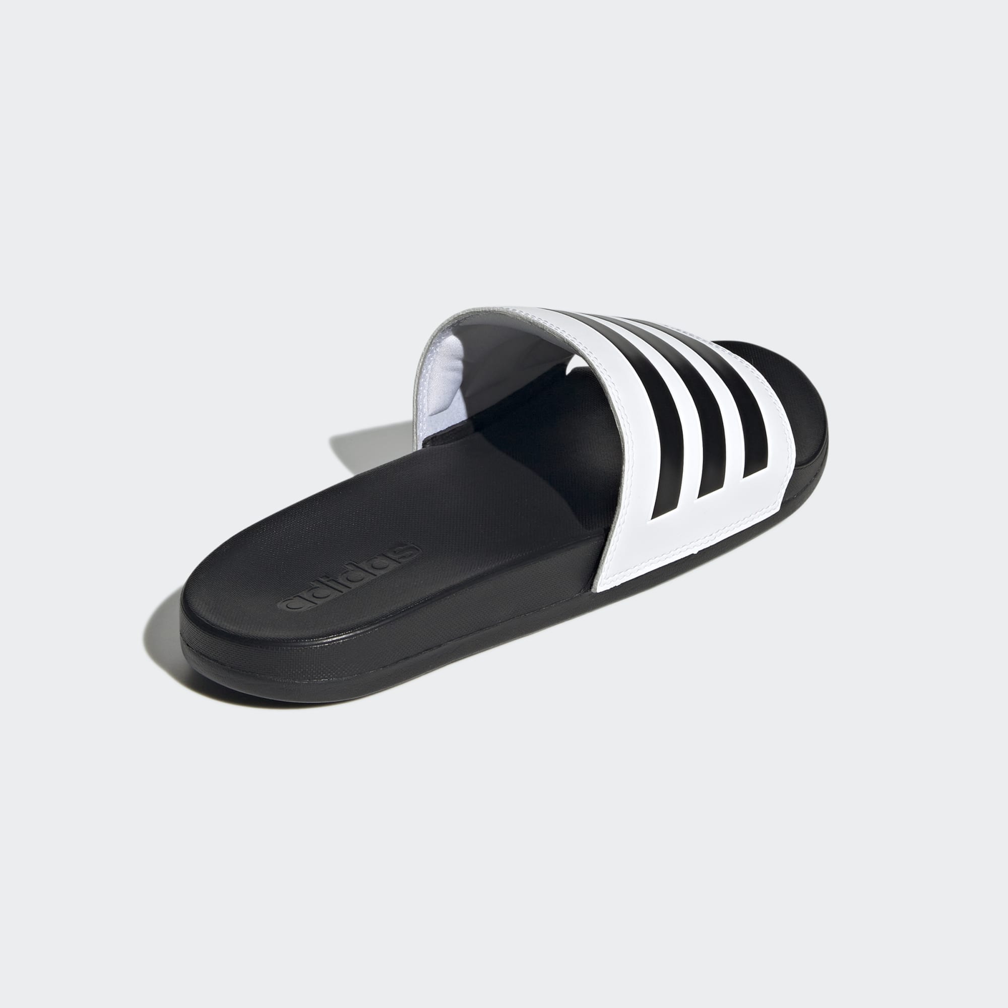 Men's adithtdas Adilette Comfort Slides