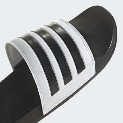 Men's adithtdas Adilette Comfort Slides