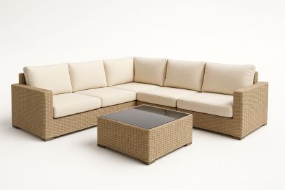 Canapé d'angle en résine tressée avec coussins crèmes et table basse en verre-Nordlinea