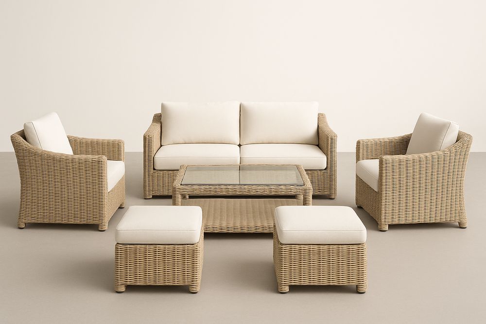 Ensemble de Salon de Jardin en Résine Tressée Beige avec Coussins Crème et Table Basse en Verre Trempé-Nordlinea