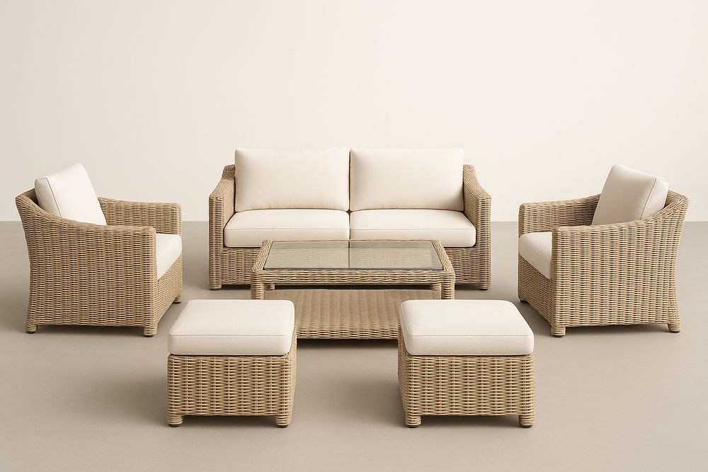 Ensemble de Salon de Jardin en Résine Tressée Beige avec Coussins Crème et Table Basse en Verre Trempé-Nordlinea