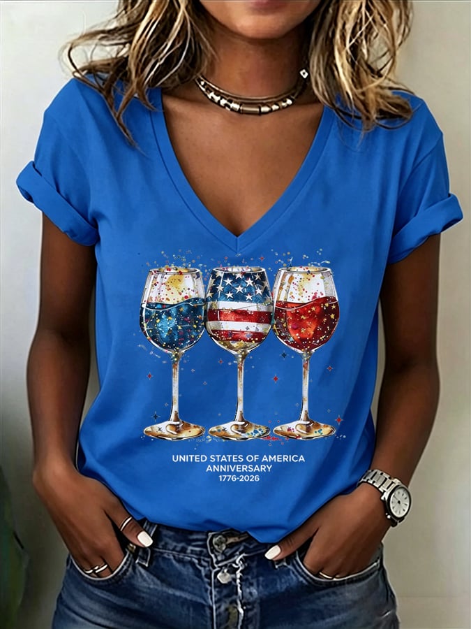 Women's American Flag Red Wine Glasses CelebrateT-Shirt