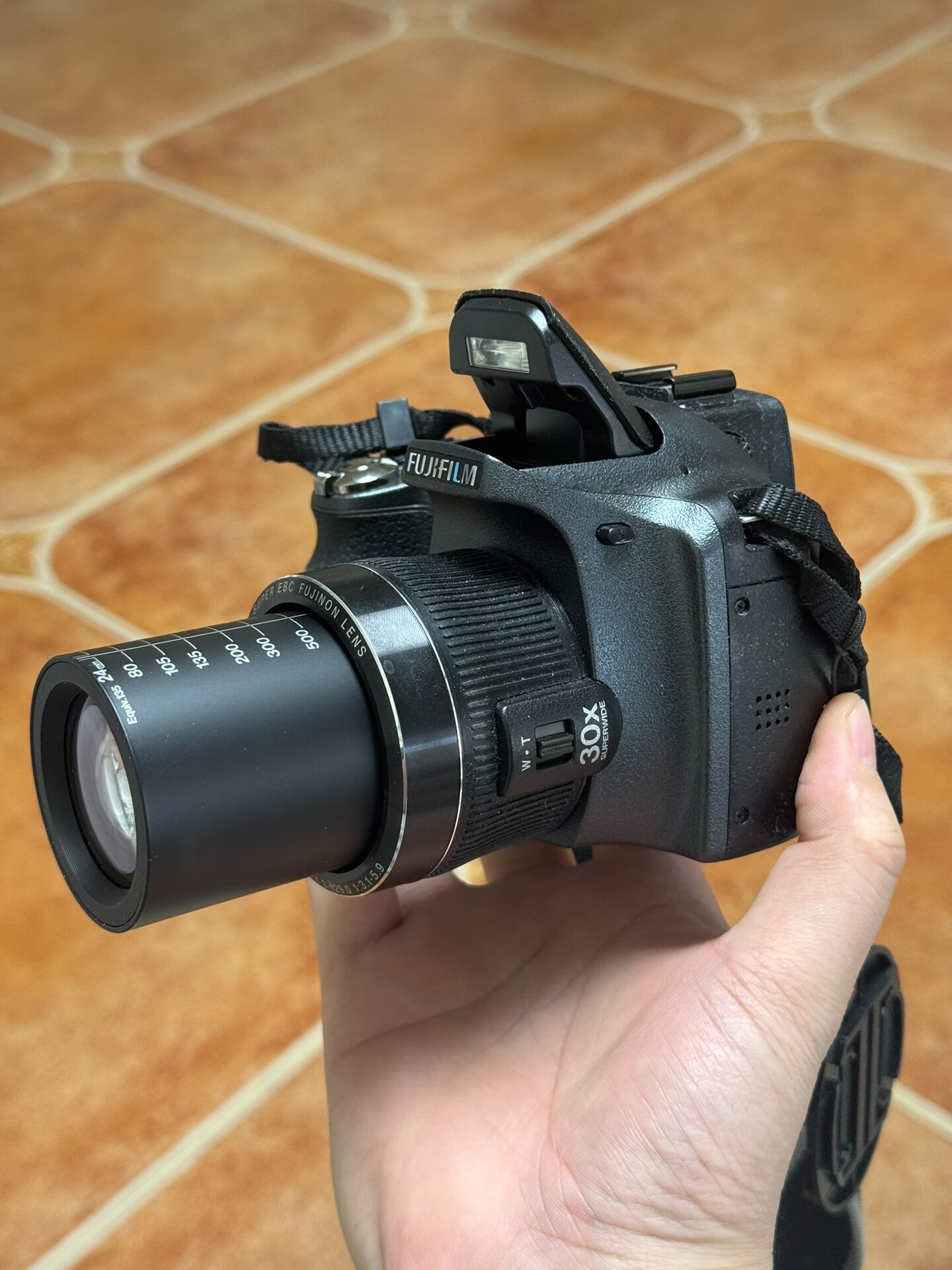 FUJIFILM FinePix SL300 digital camera 