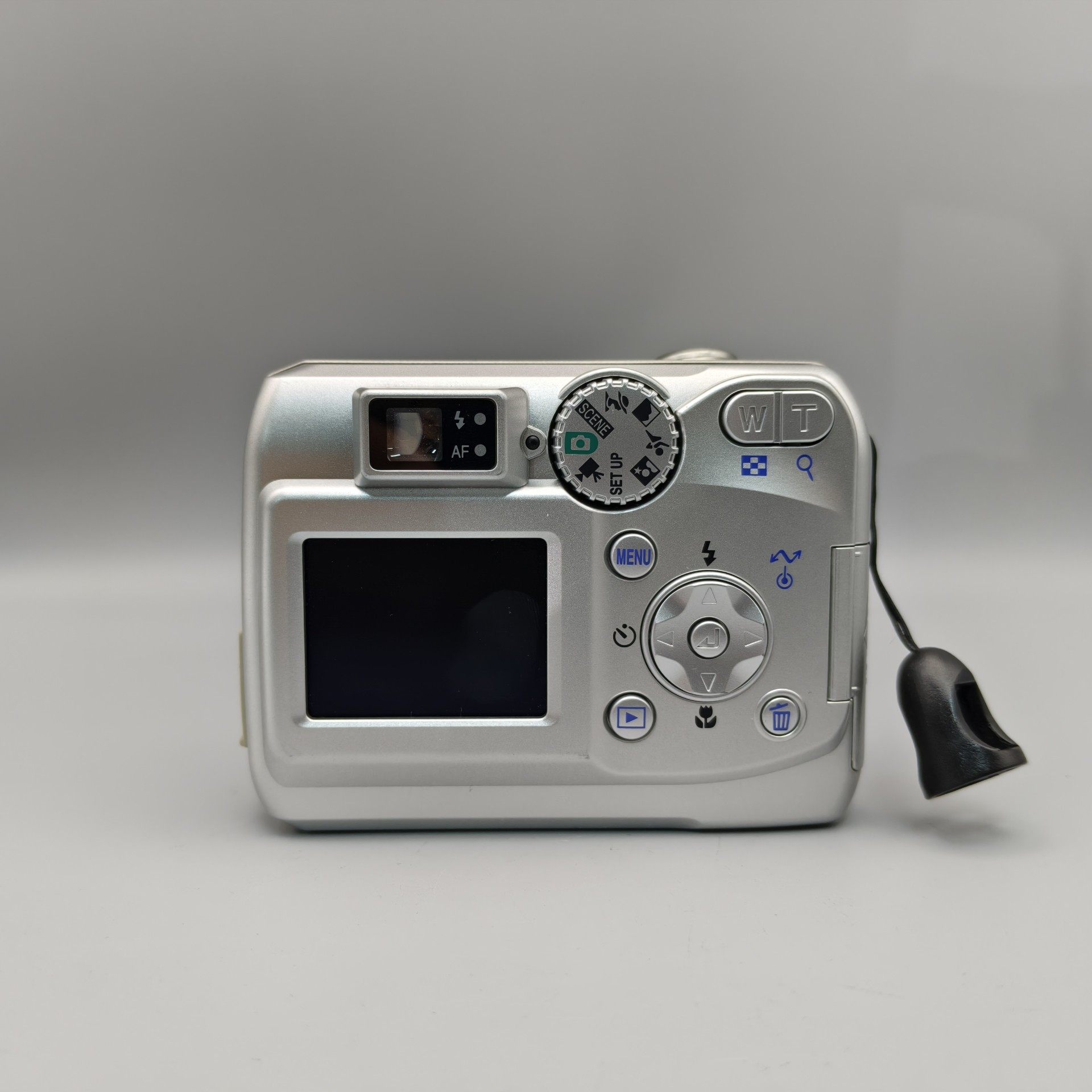 Nikon COOLPIX P600 Black 16.0 MP Digital Camera