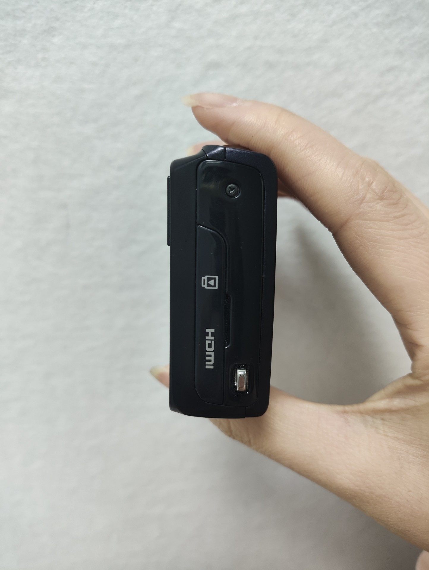 Samsung WB210 14MP 12x Zoom Wide Angle Touch Screen Camera