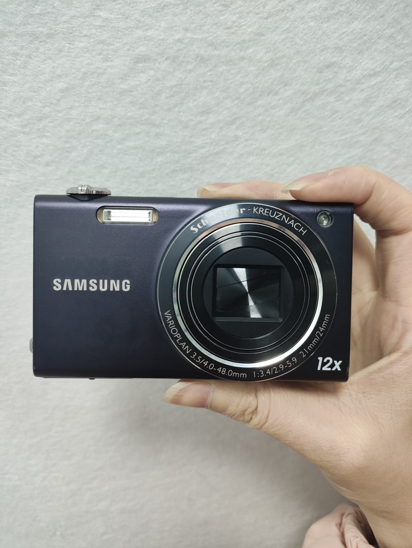 Samsung WB210 14MP 12x Zoom Wide Angle Touch Screen Camera
