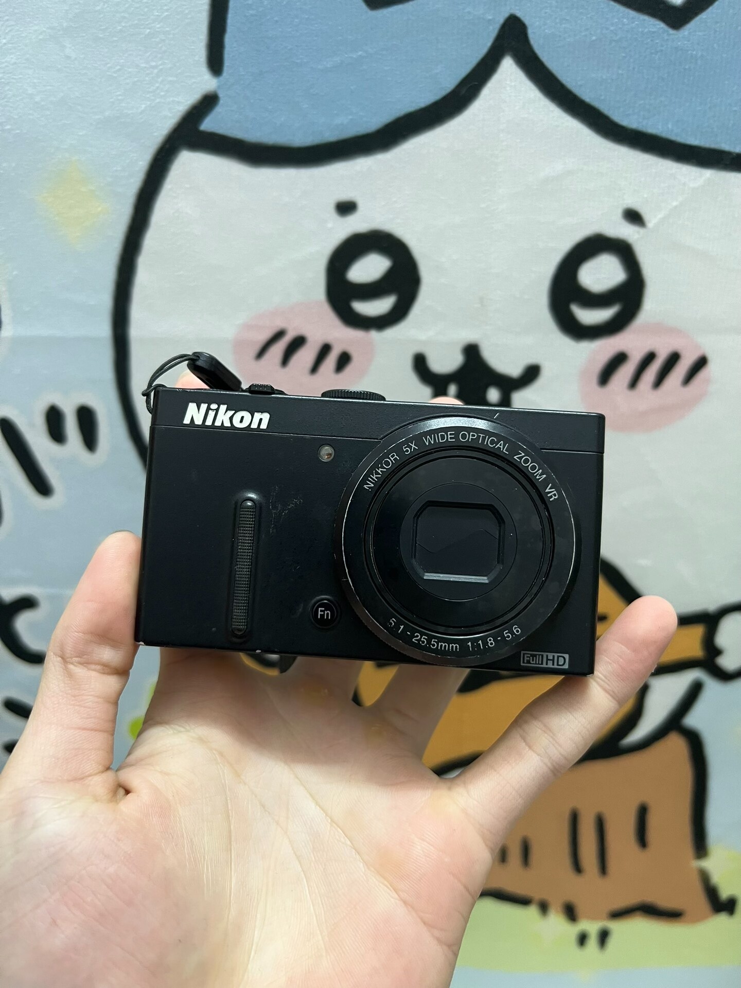 Nikon COOLPIX P330 White/Black Digital Camera 12.2MP 5x Zoom GPS Full HD RAW NRW