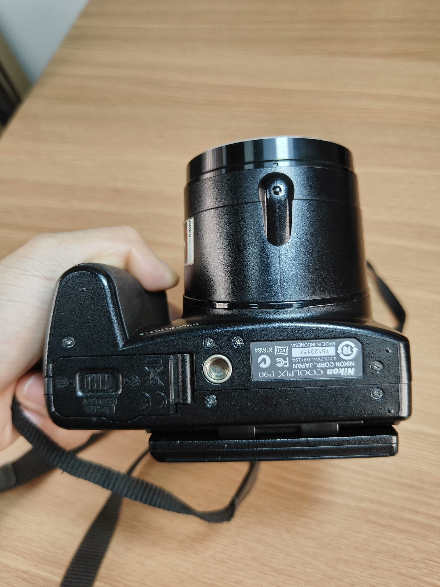 Nikon COOLPIX P90 Black 12.1 MP Digital Camera