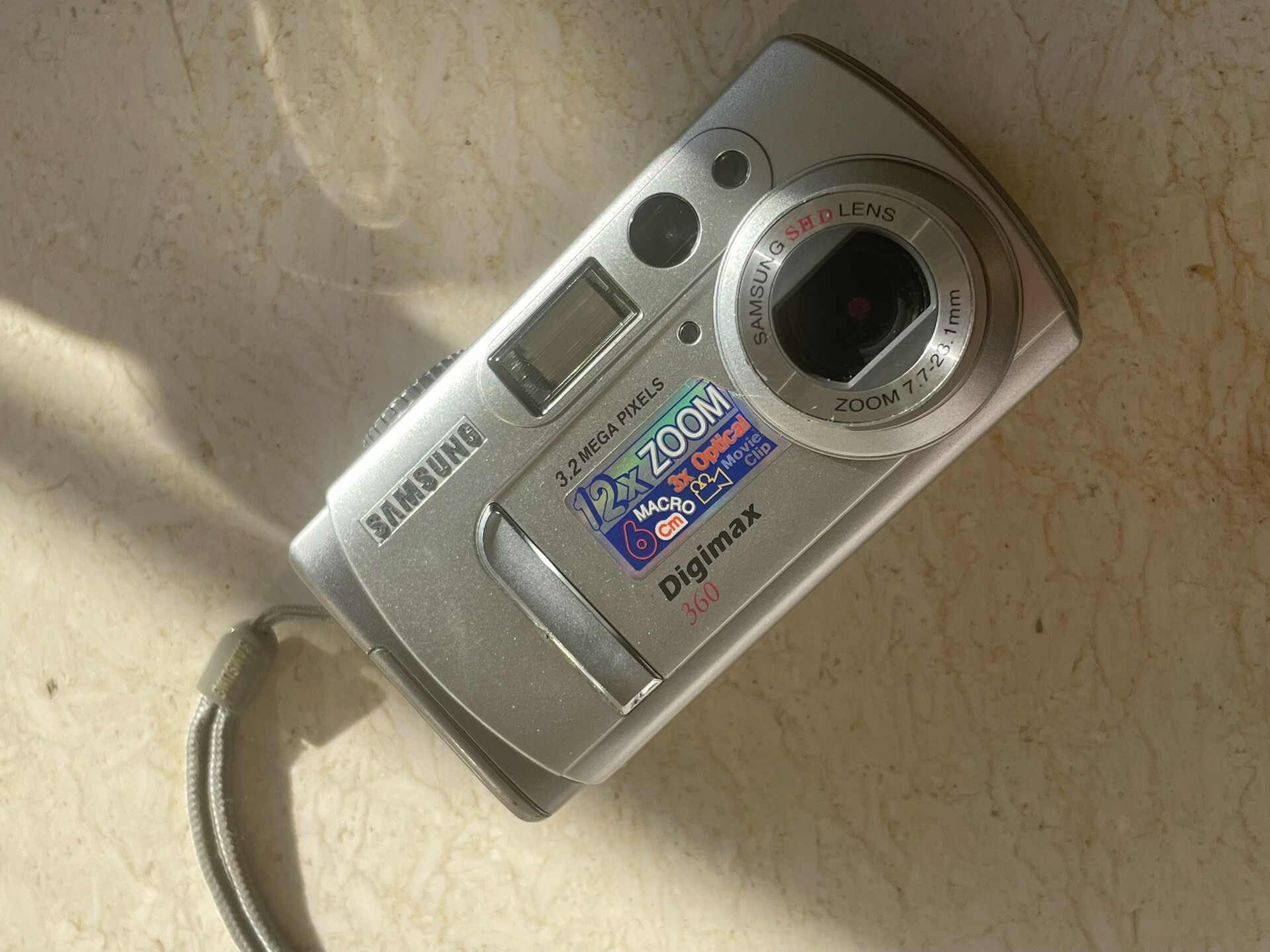 Samsung Digimax 360 Compact Y2K CCD Digital Camera