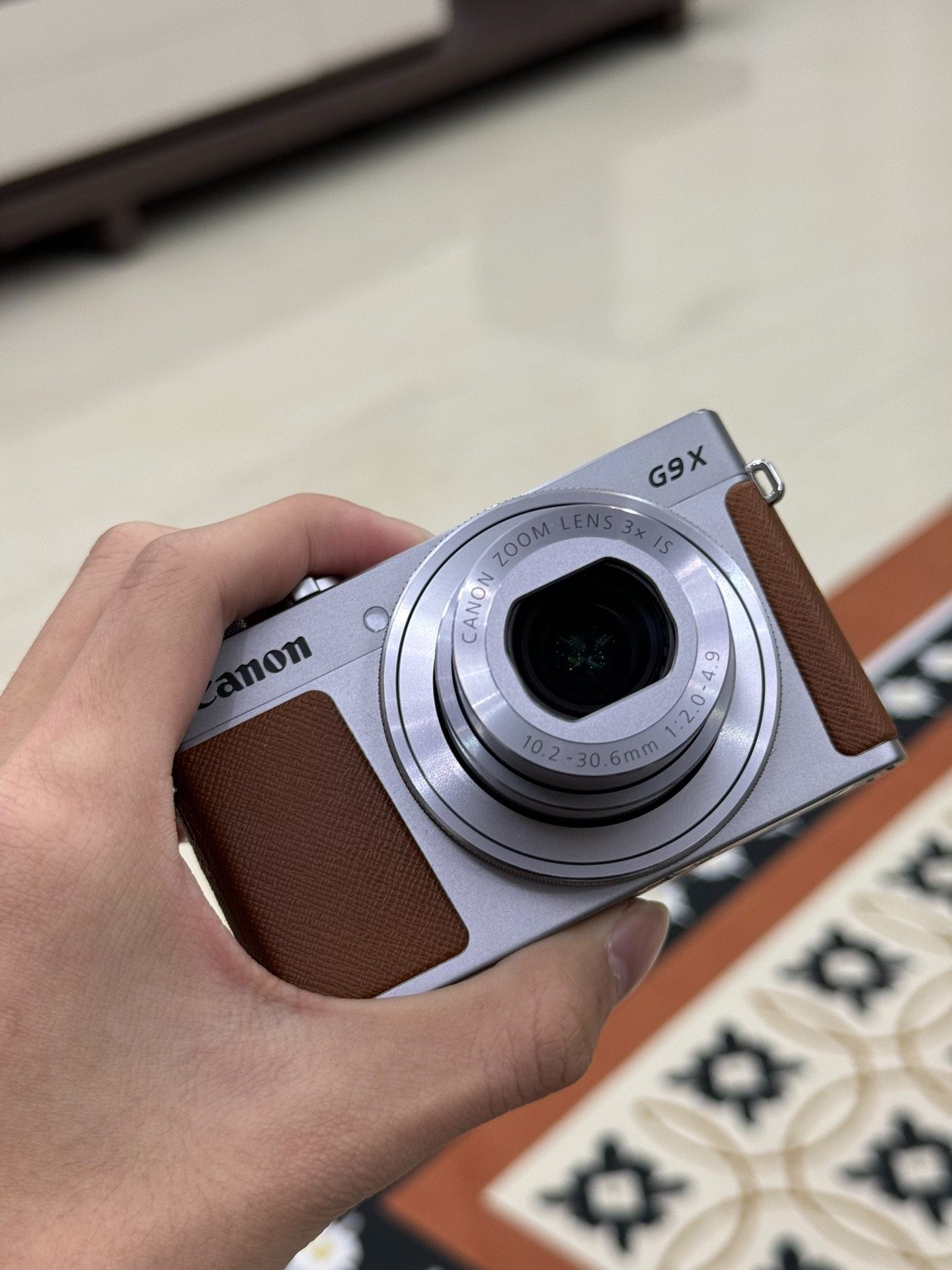 Canon PowerShot G9 X Digital Camera with 3X Optical Zoom, Built-in Wi-Fi 90% NEW