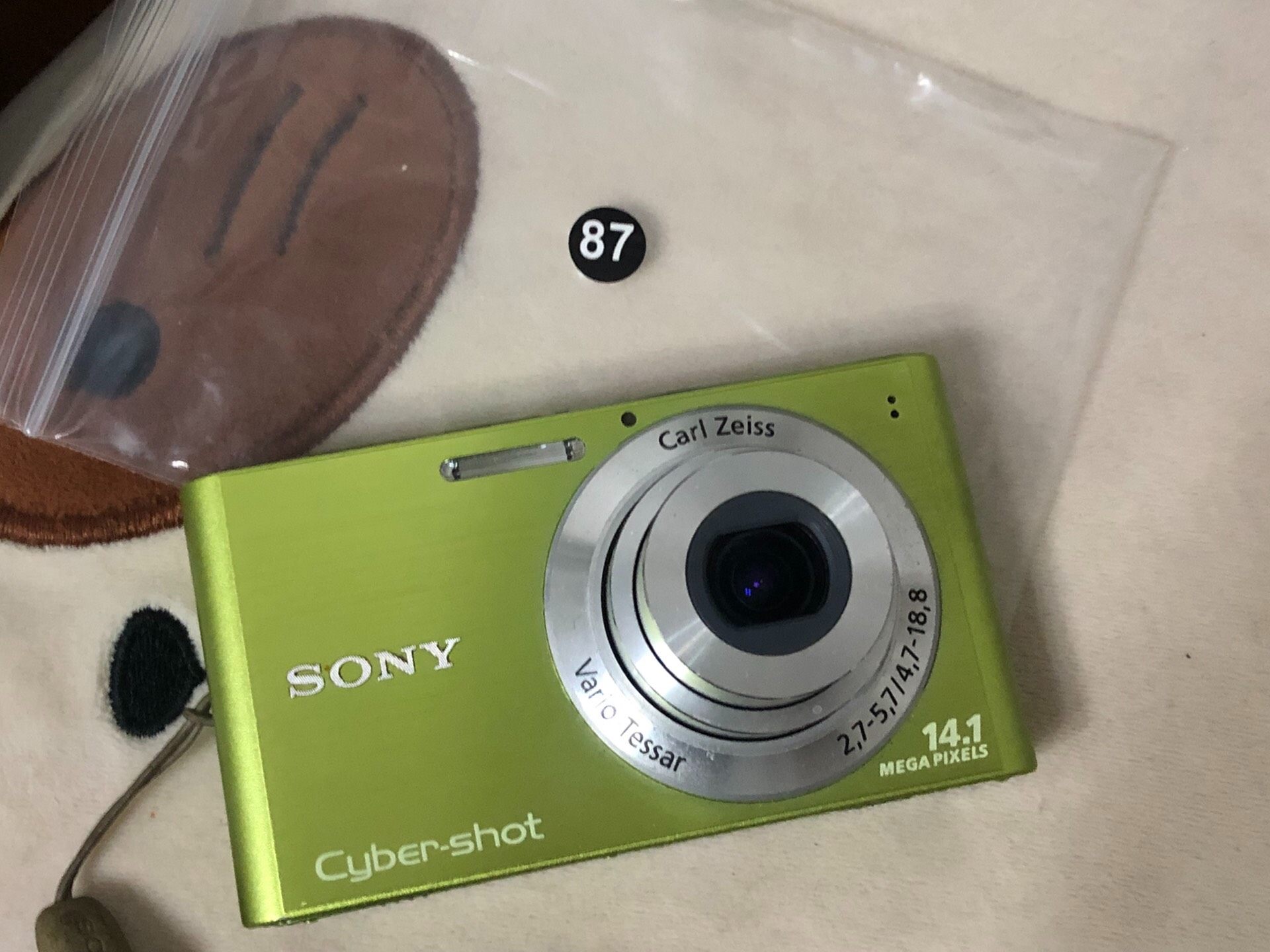 SONY DSC-W320 Digital Camera Cyber-shot 14.10 MP 3.0 x Zoom 85% new 2.7" English