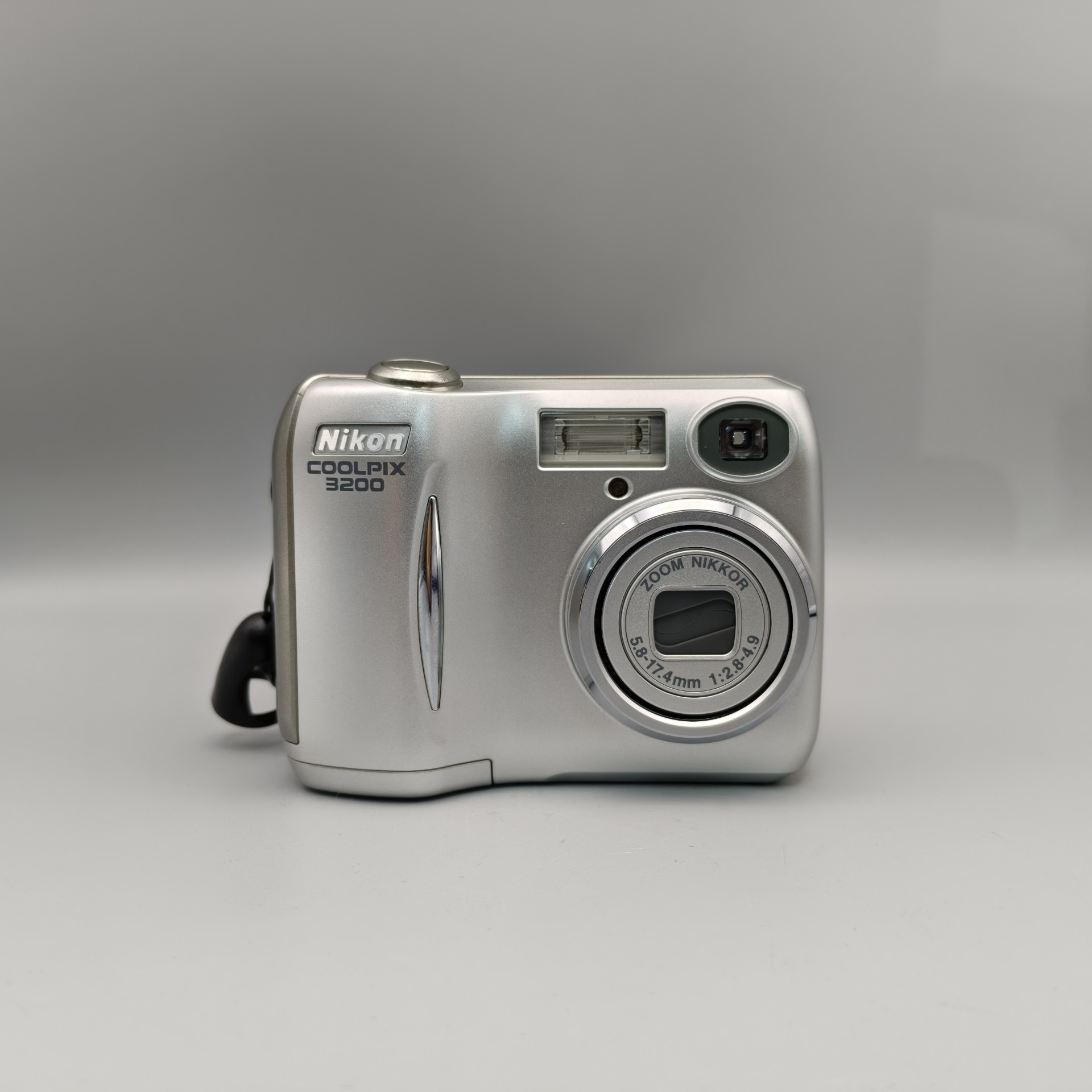 Nikon COOLPIX P600 Black 16.0 MP Digital Camera