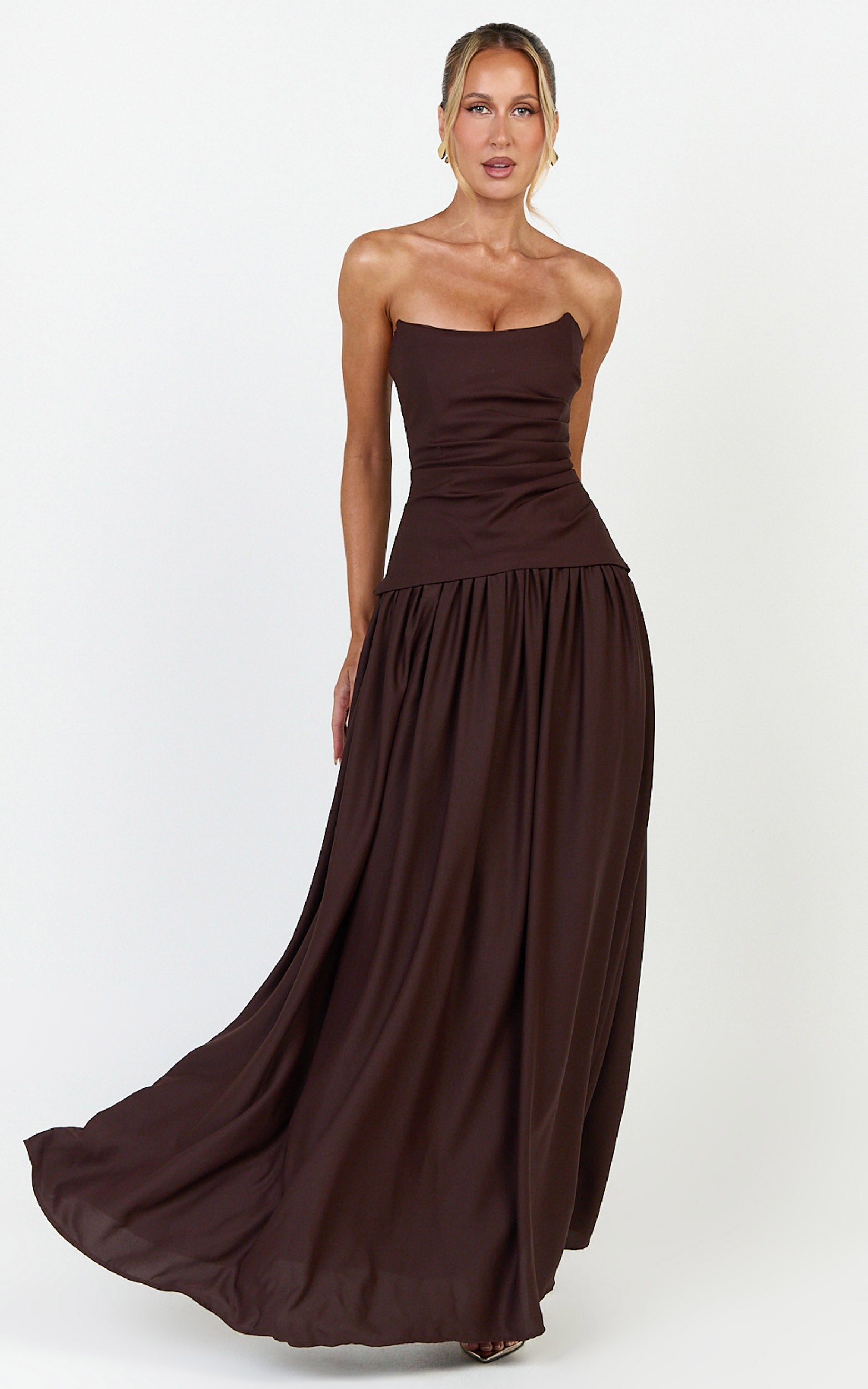 Marlowe Maxi Dress - Strapless Gathered Bodice Fit And Flare Dress in Chocolate - View 4