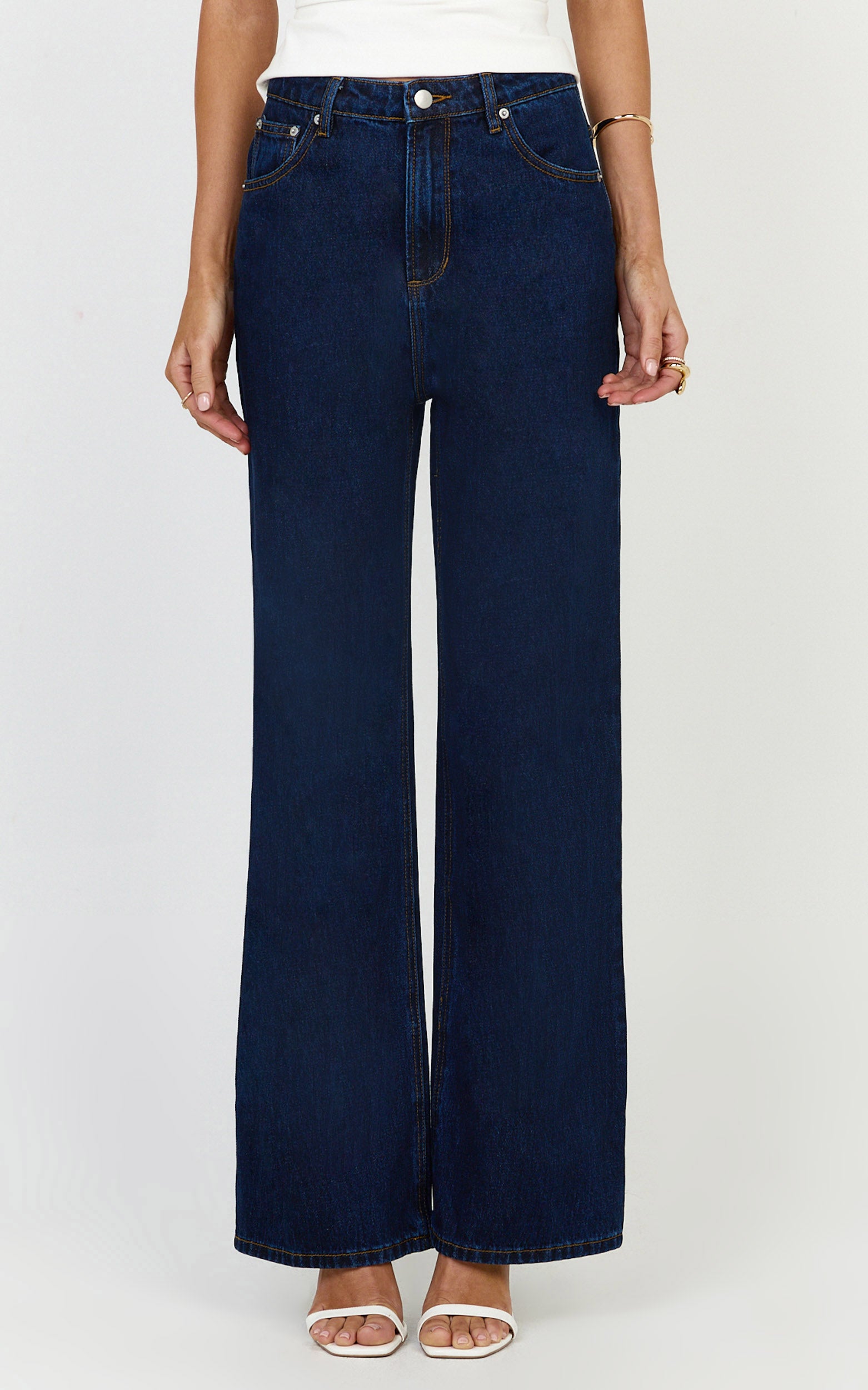 Cole Jeans - High Waist Relaxed Wide Leg Recycled Denim Jeans in Dark Blue - View 2