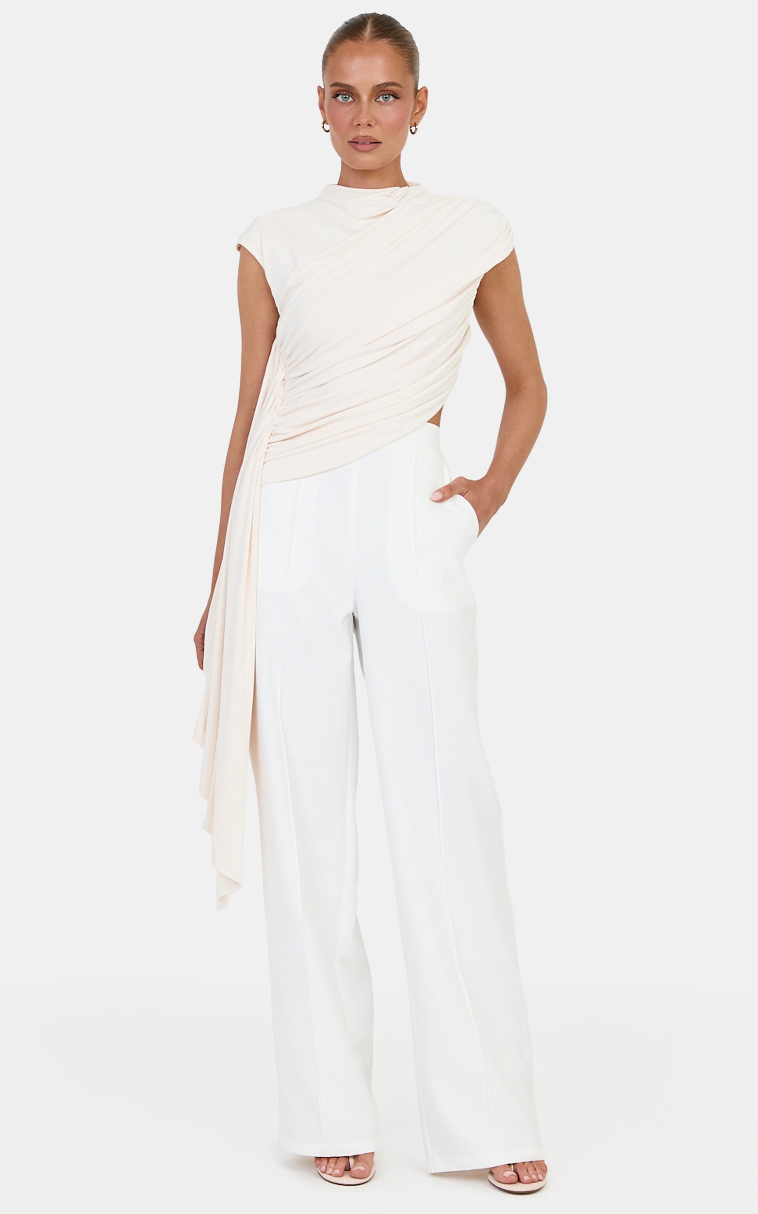 Victoria Pants - Relaxed Tailored Pants in Off White - View 3