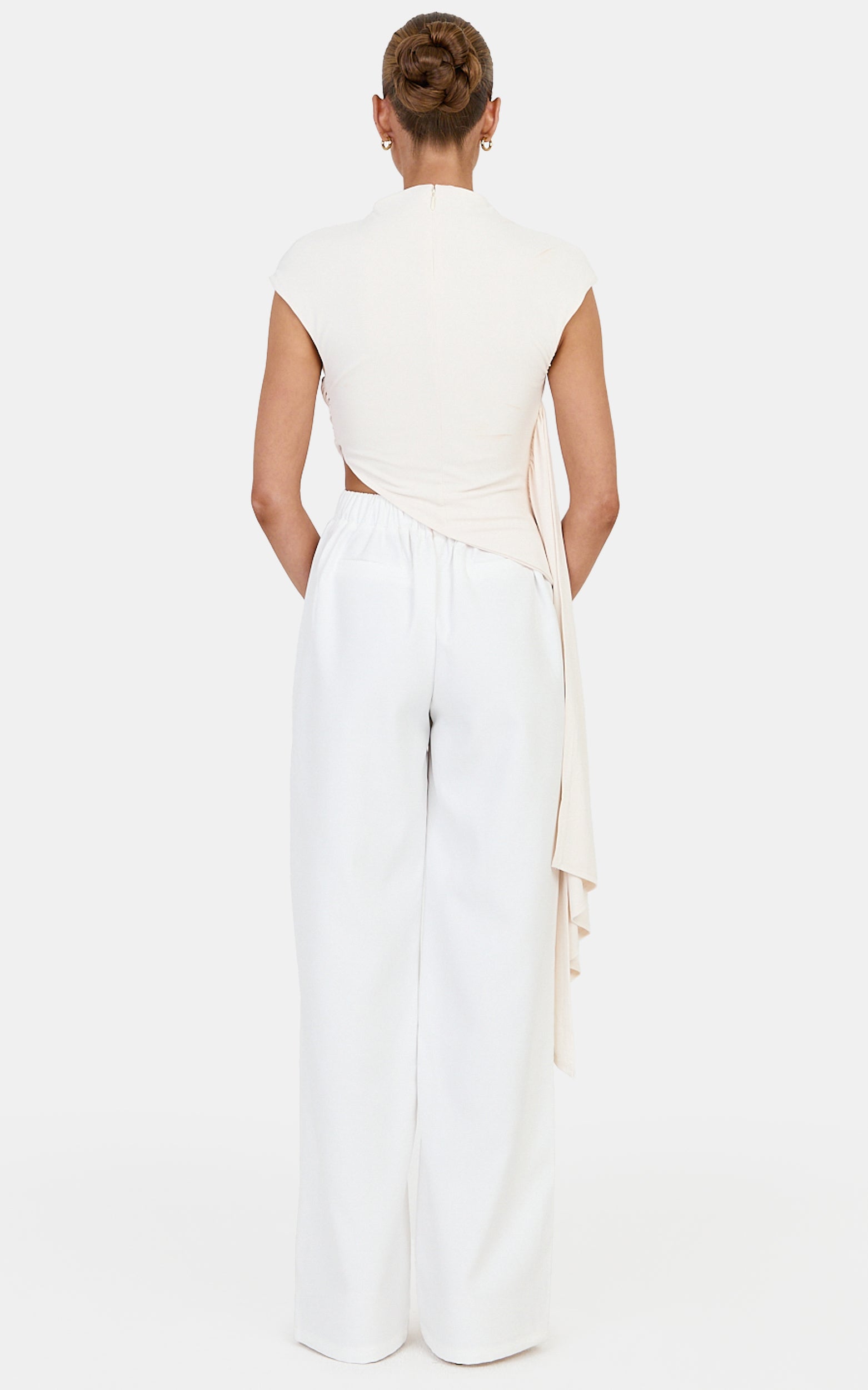 Victoria Pants - Relaxed Tailored Pants in Off White - View 5