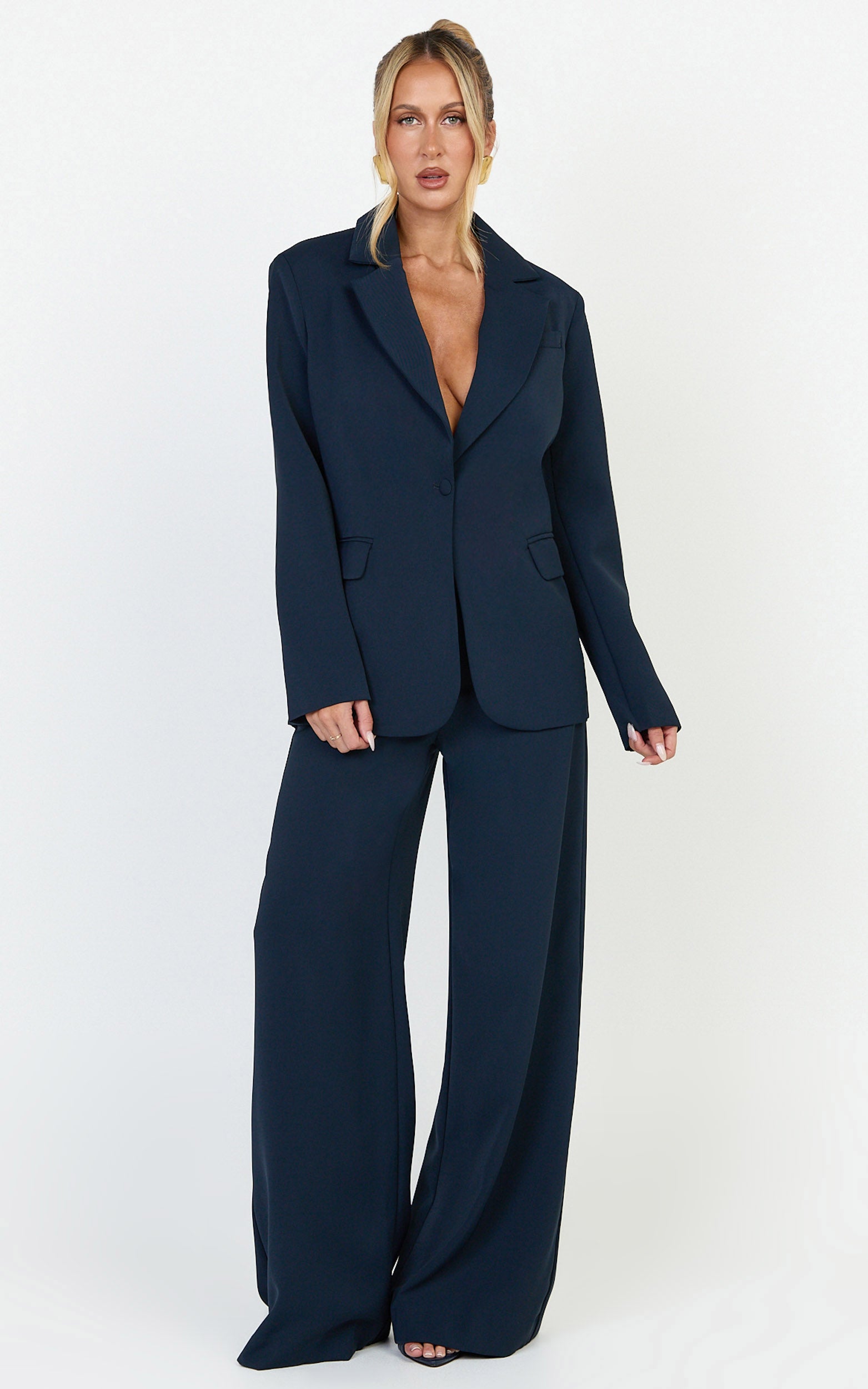 Selena Blazer - Oversized Single Breasted Blazer in Navy - View 2