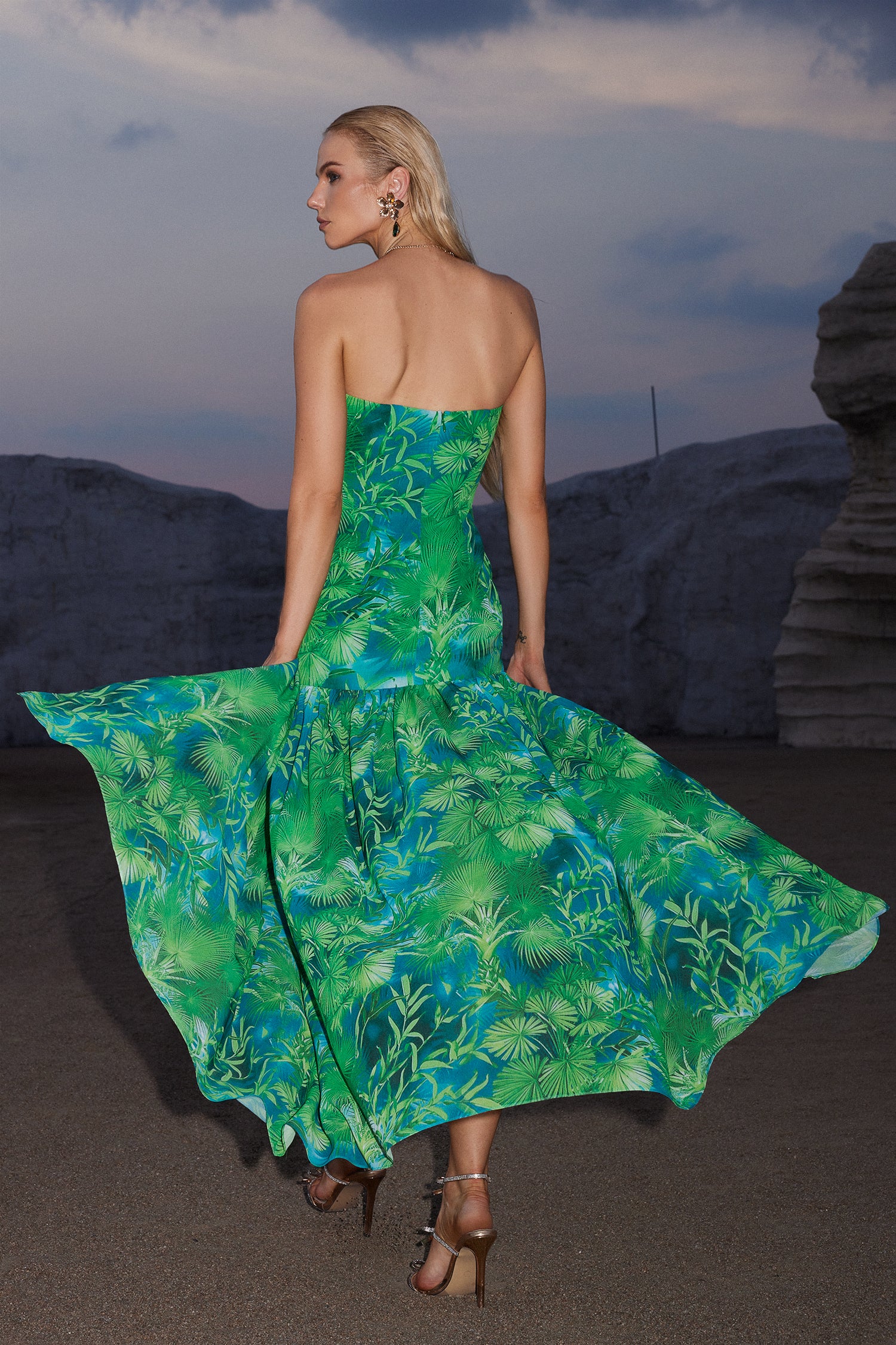 Emilee Leaves Print Pleated Maxi Dress