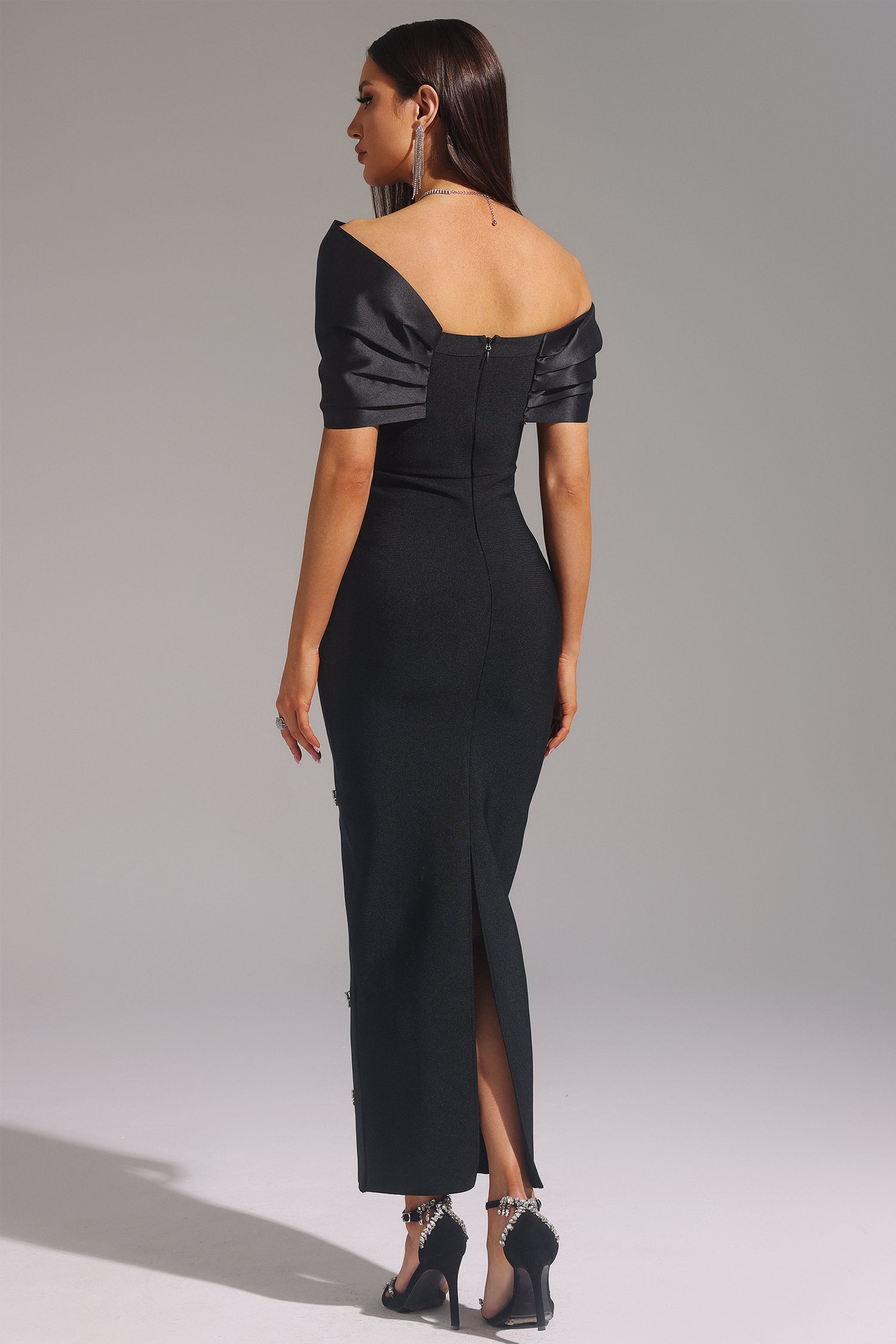 Palez Sleeveless One Shoulder Diamond Bow Bandage Maxi Dress