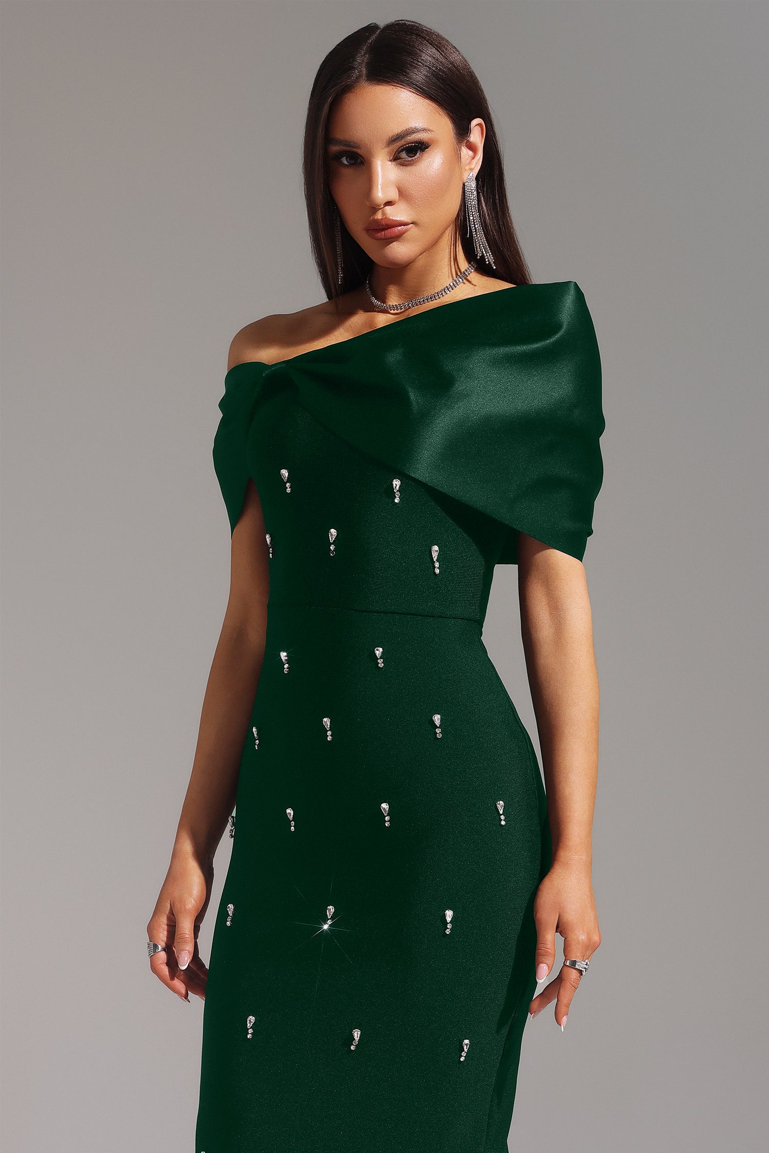 Palez Sleeveless One Shoulder Diamond Bow Bandage Maxi Dress