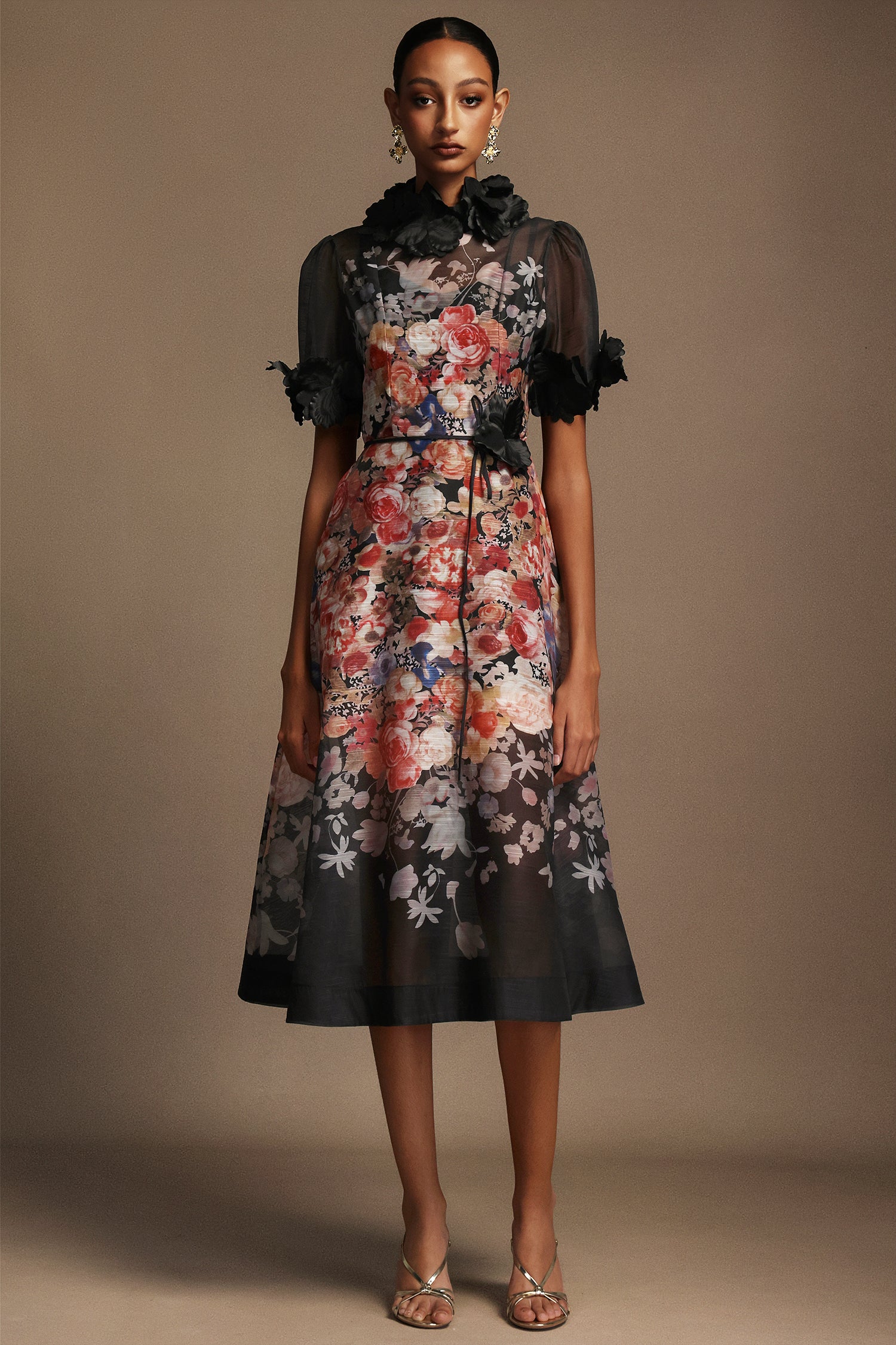 Haliya Short Sleeves Flowers Printed Midi Dress